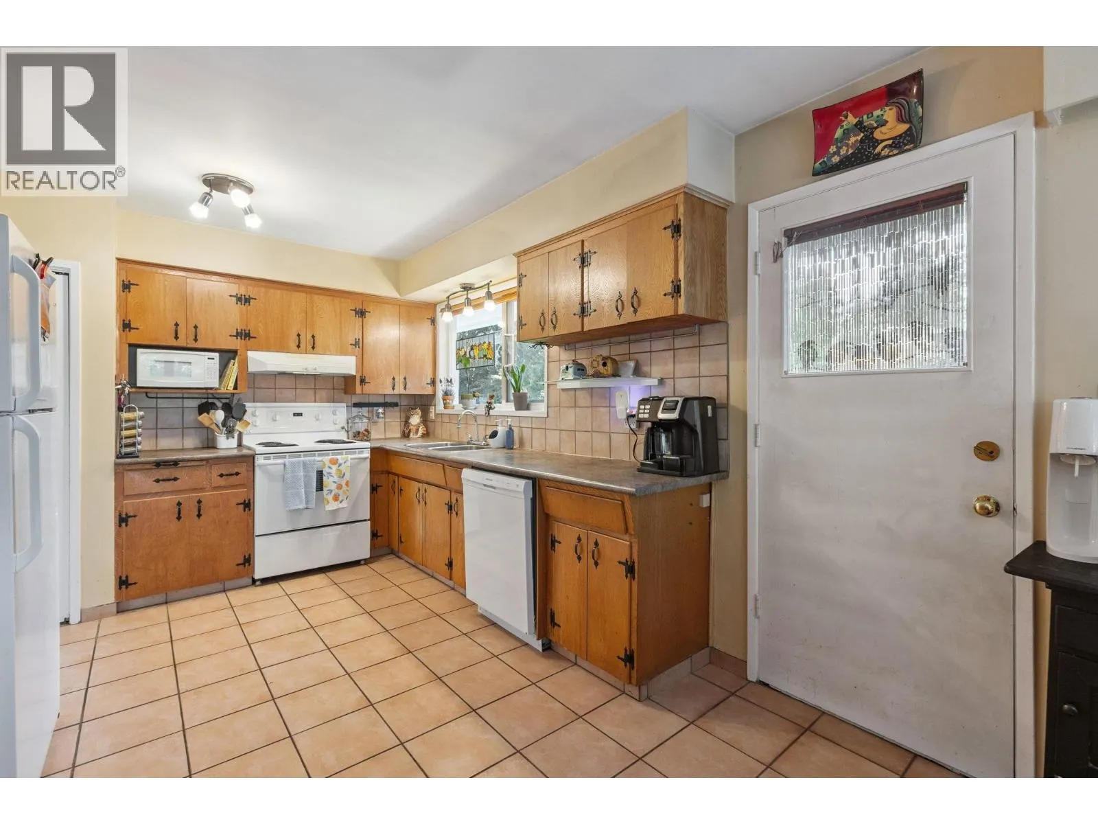1554 FARRELL CRESCENT