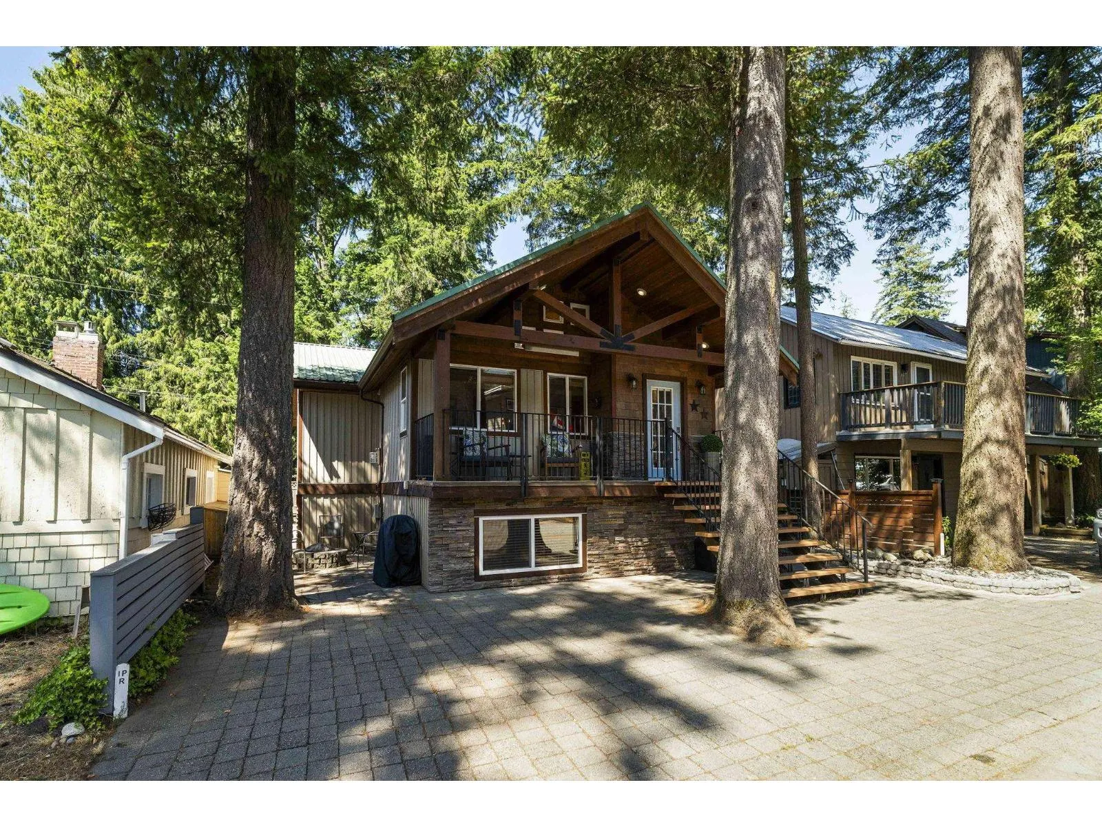 311 SPRUCE STREET|Cultus Lake North