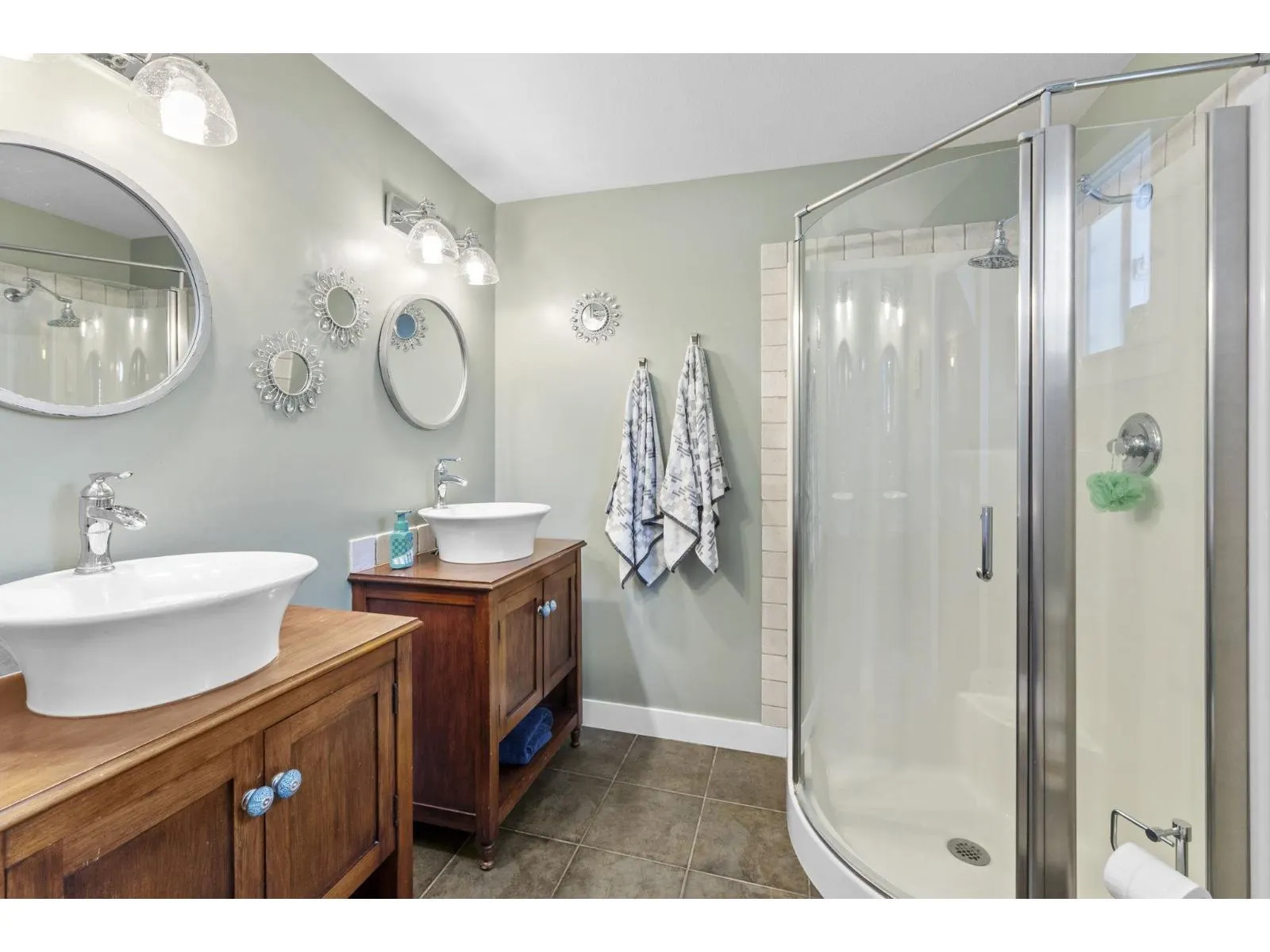 311 SPRUCE STREET|Cultus Lake North
