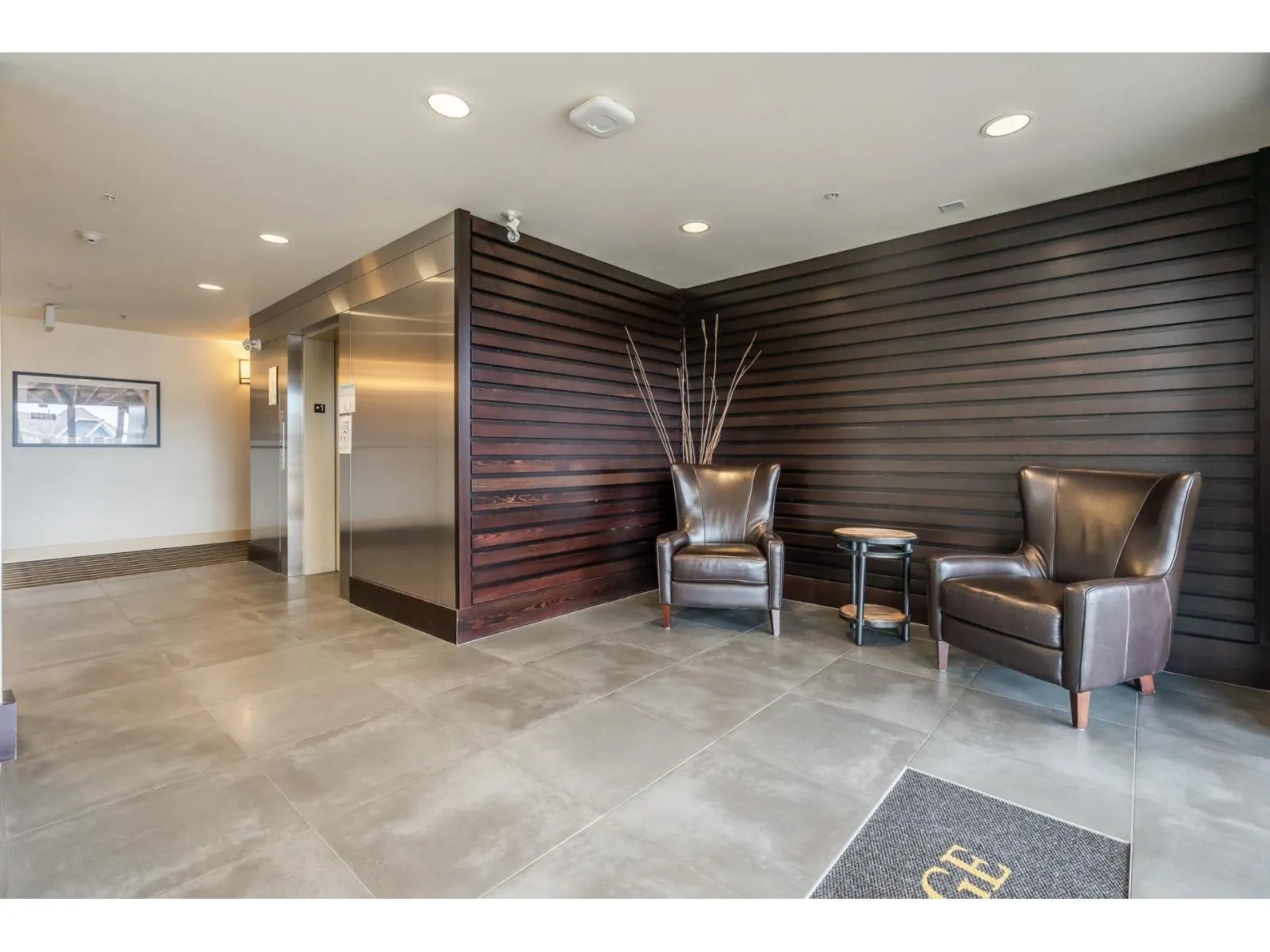 209 16396 64 AVENUE