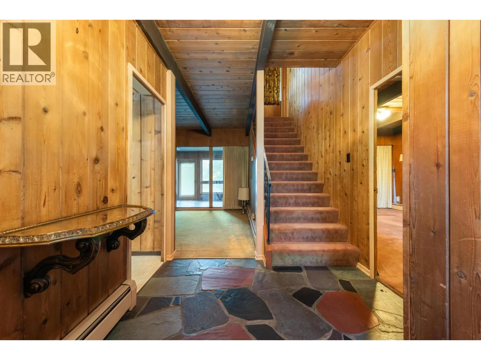 756 W 53 AVENUE