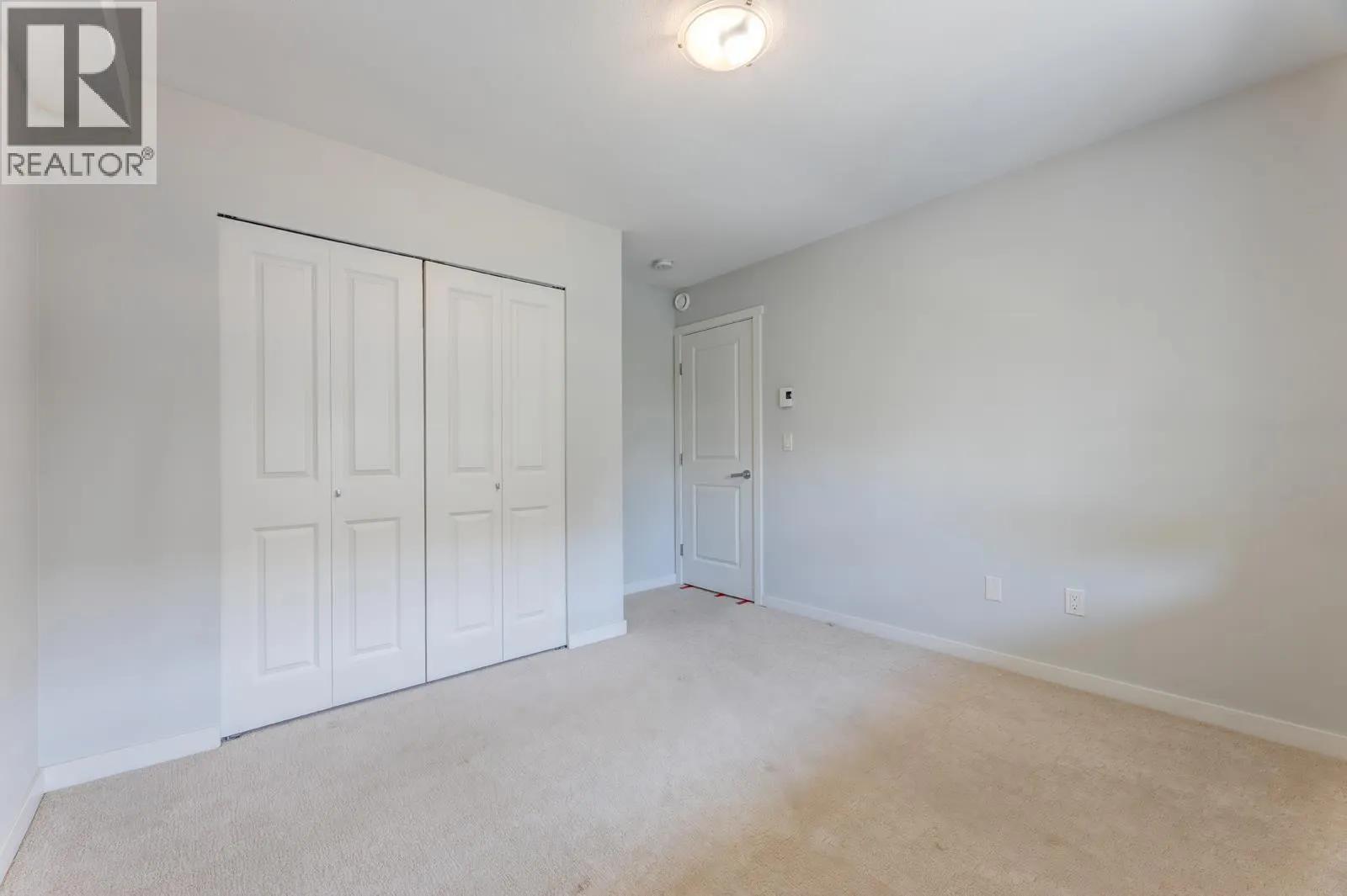60 3500 BURKE VILLAGE PROMENADE