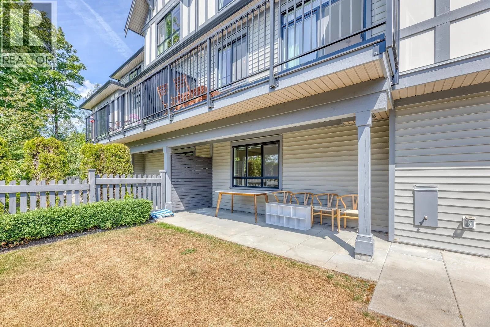 60 3500 BURKE VILLAGE PROMENADE