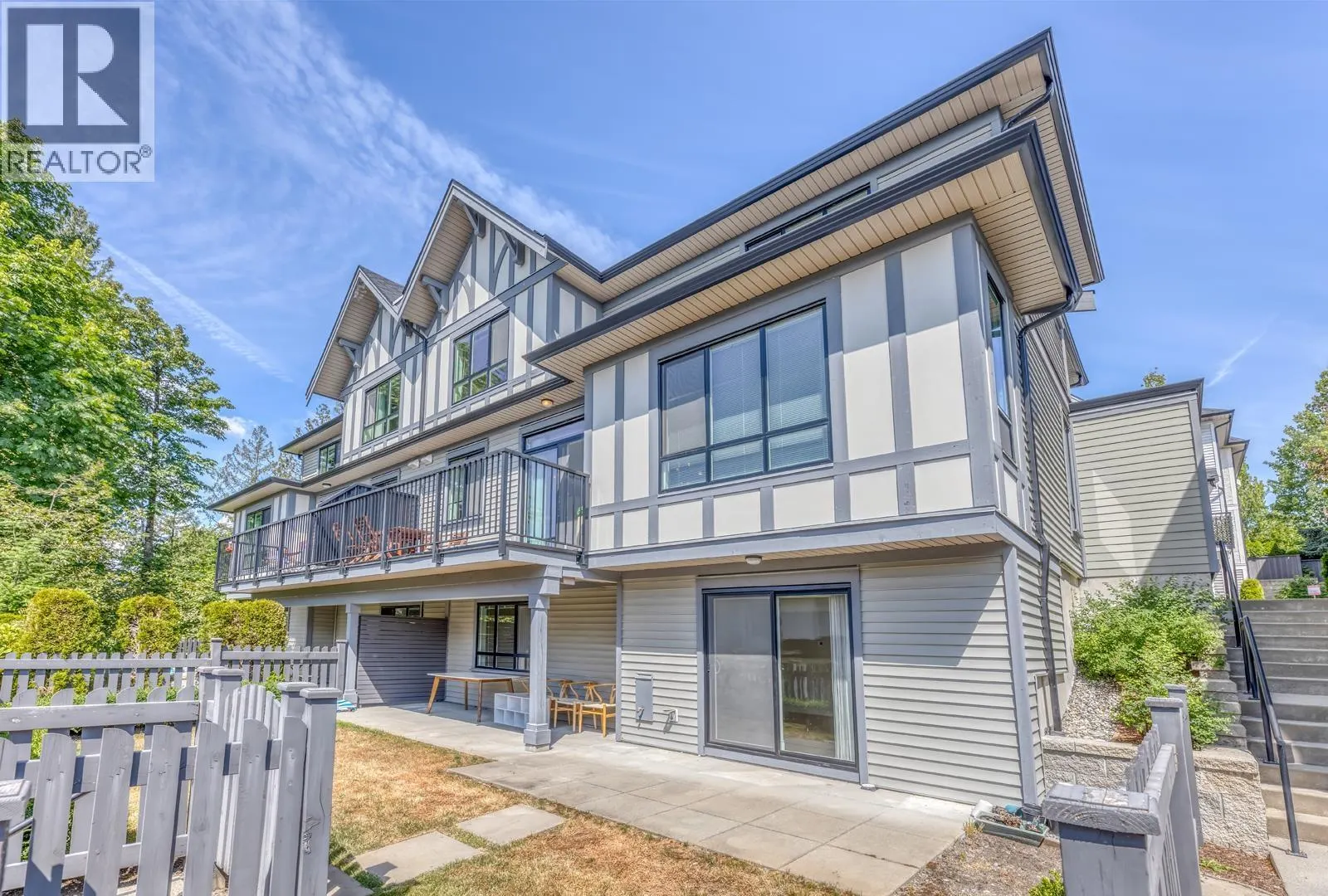 60 3500 BURKE VILLAGE PROMENADE