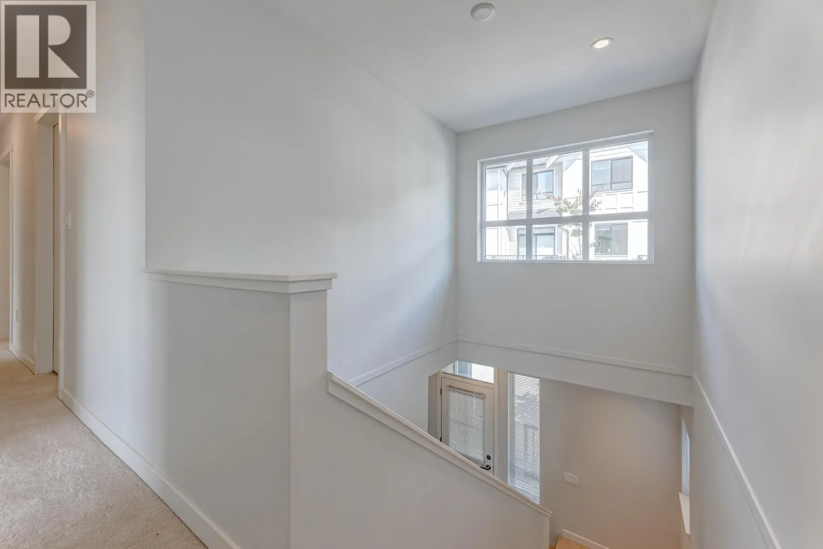 60 3500 BURKE VILLAGE PROMENADE