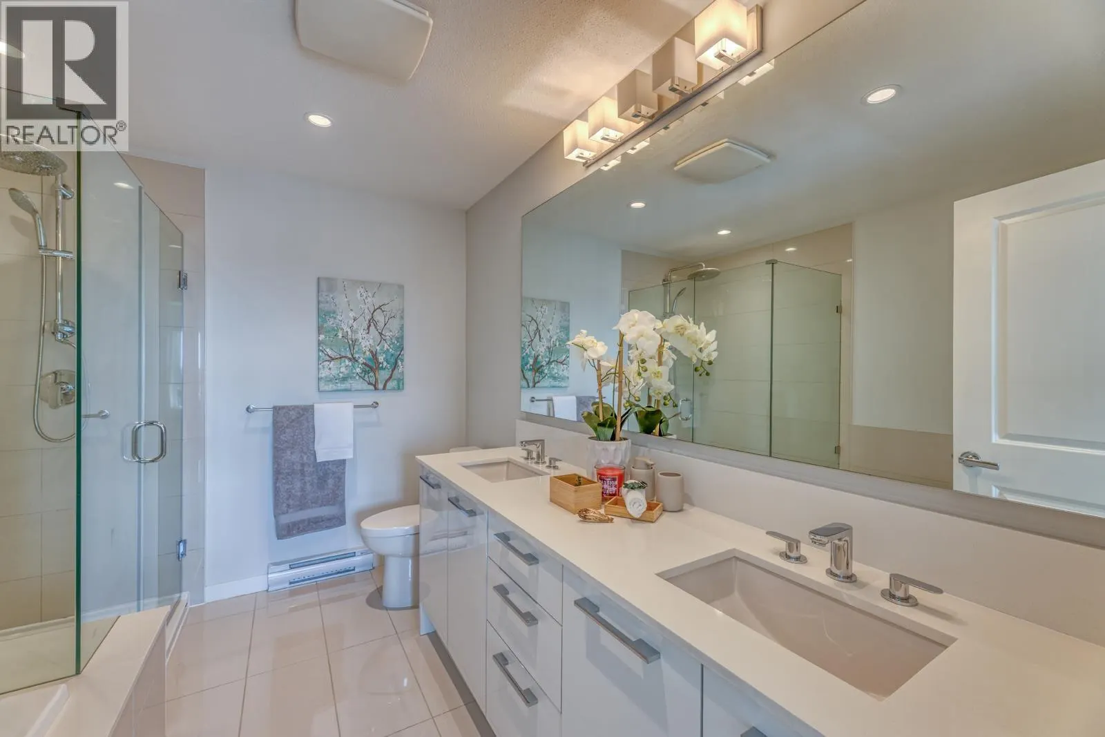 60 3500 BURKE VILLAGE PROMENADE