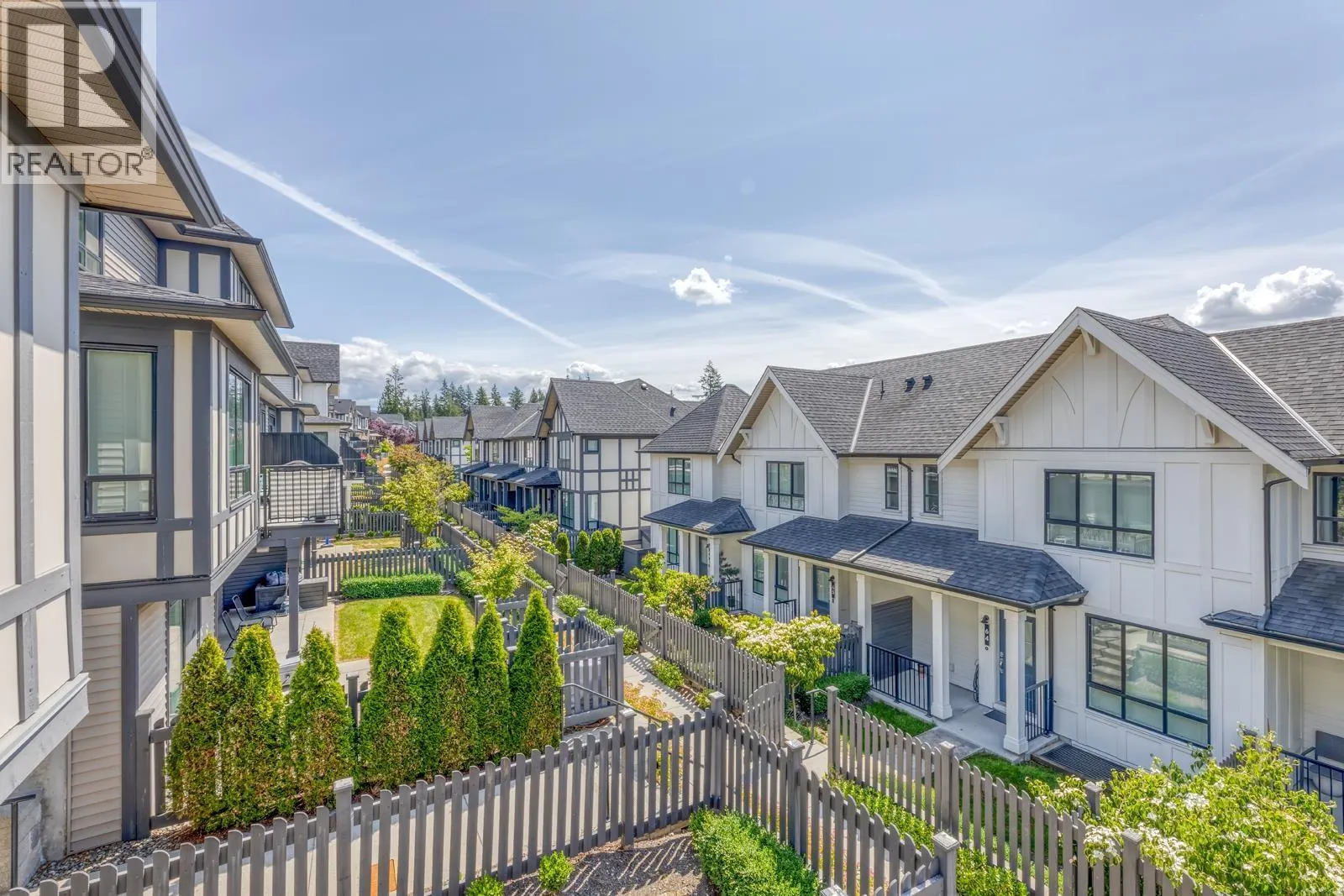 60 3500 BURKE VILLAGE PROMENADE