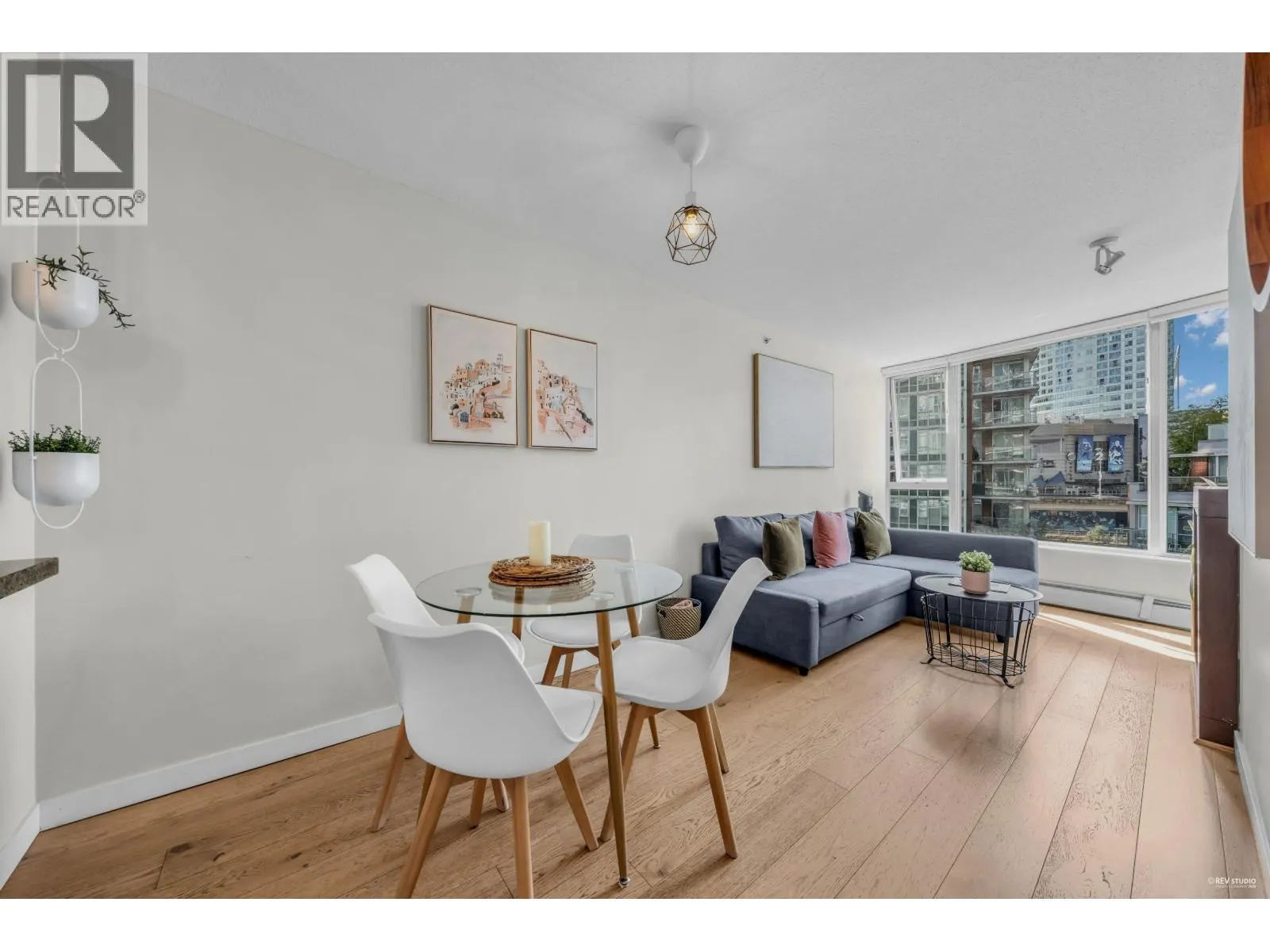 703 58 KEEFER PLACE