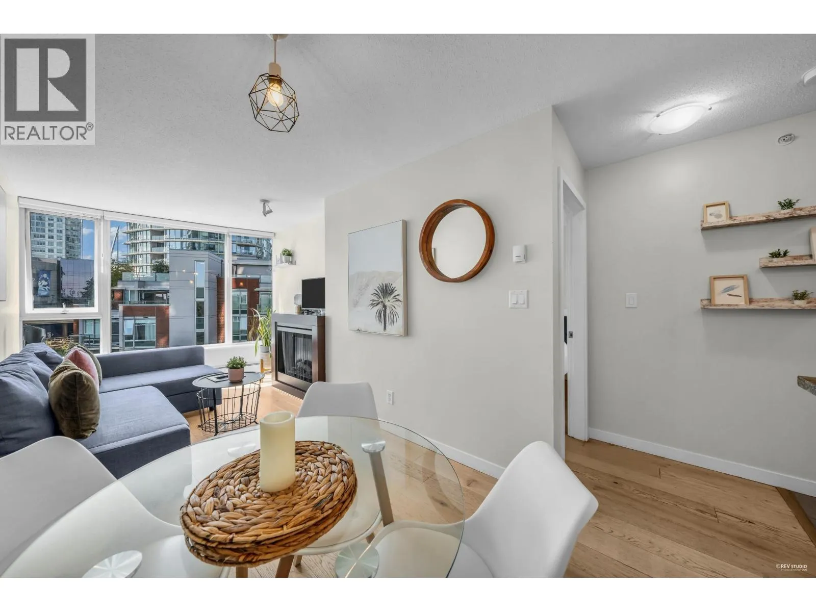 703 58 KEEFER PLACE