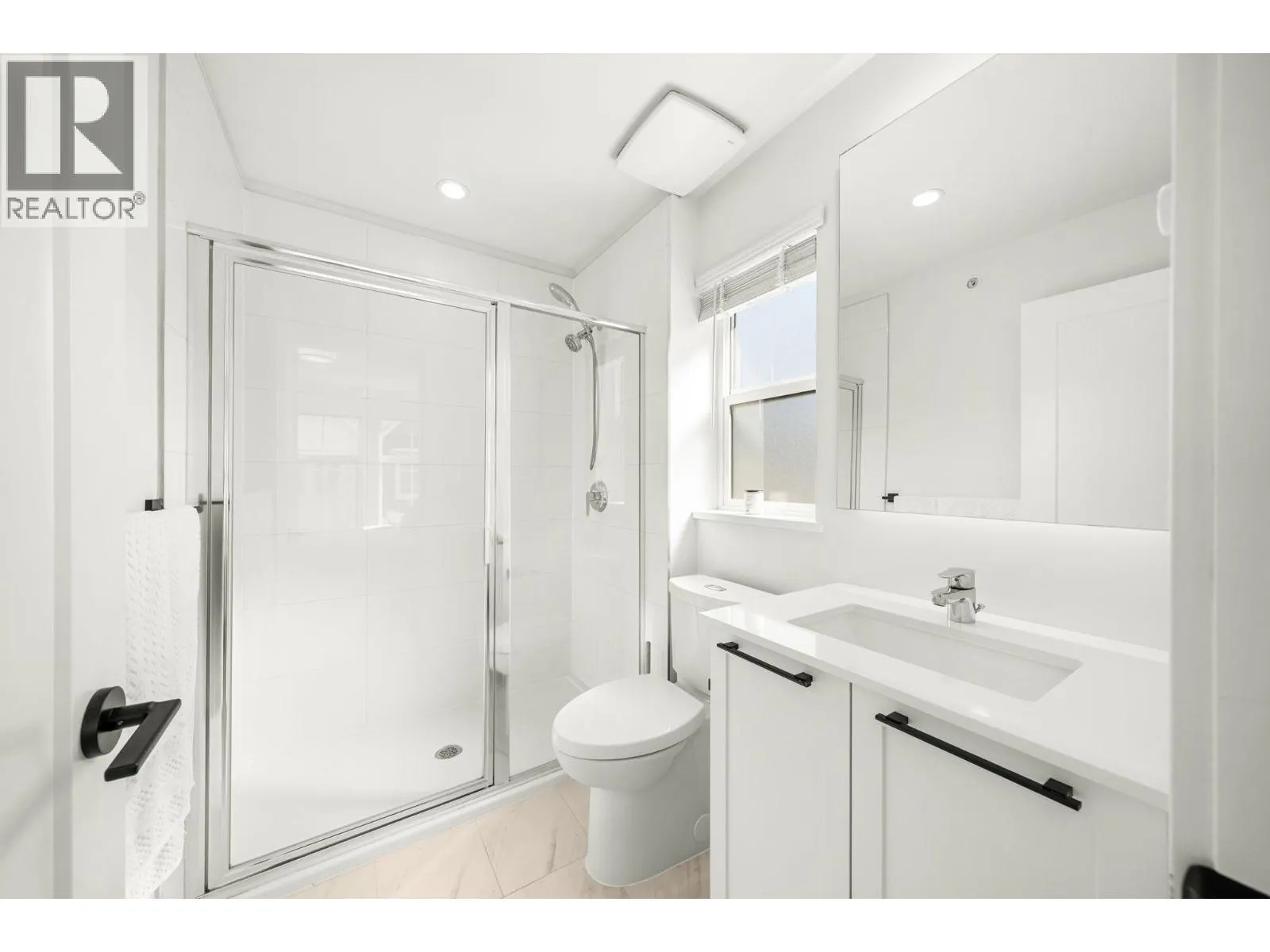 39 4656 ORCA WAY