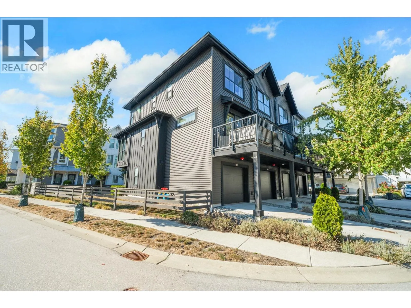 39 4656 ORCA WAY