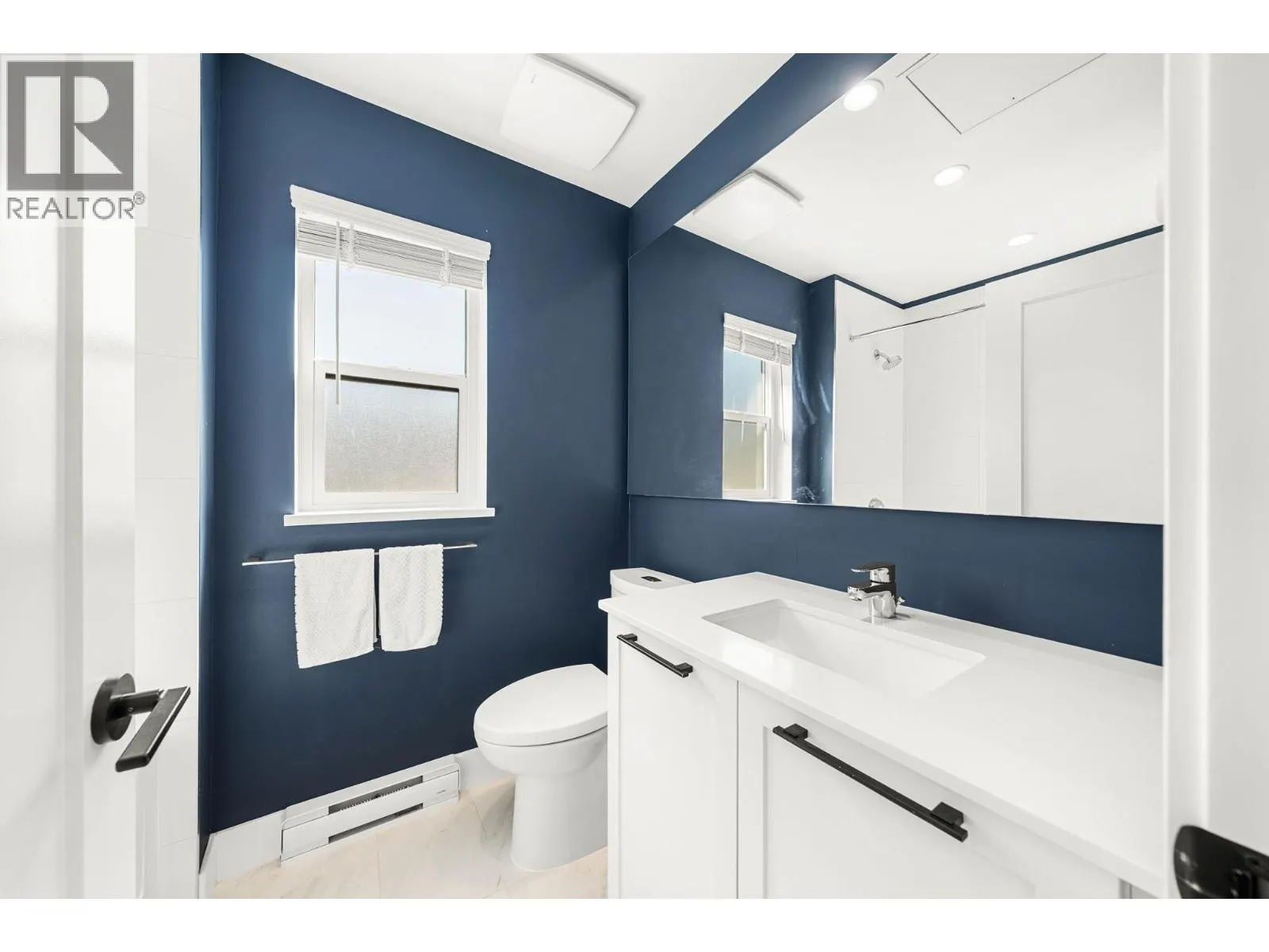 39 4656 ORCA WAY