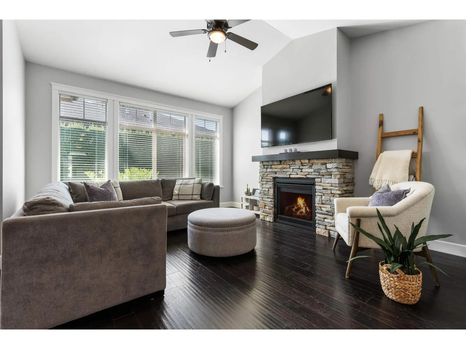 18 45900 SOUTH SUMAS ROAD|Sardis South