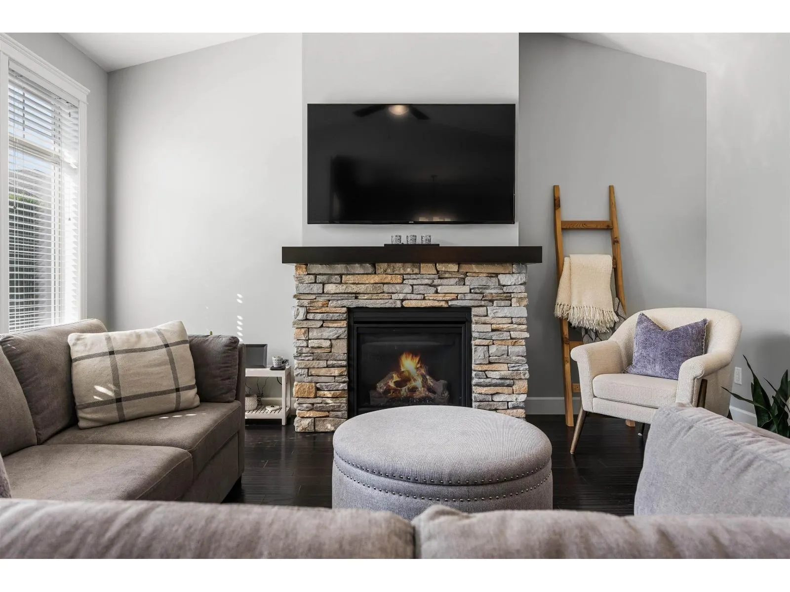 18 45900 SOUTH SUMAS ROAD|Sardis South