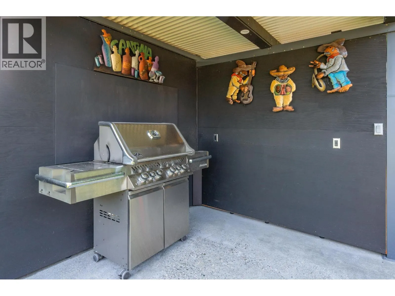 1249 ALDERWOOD PLACE