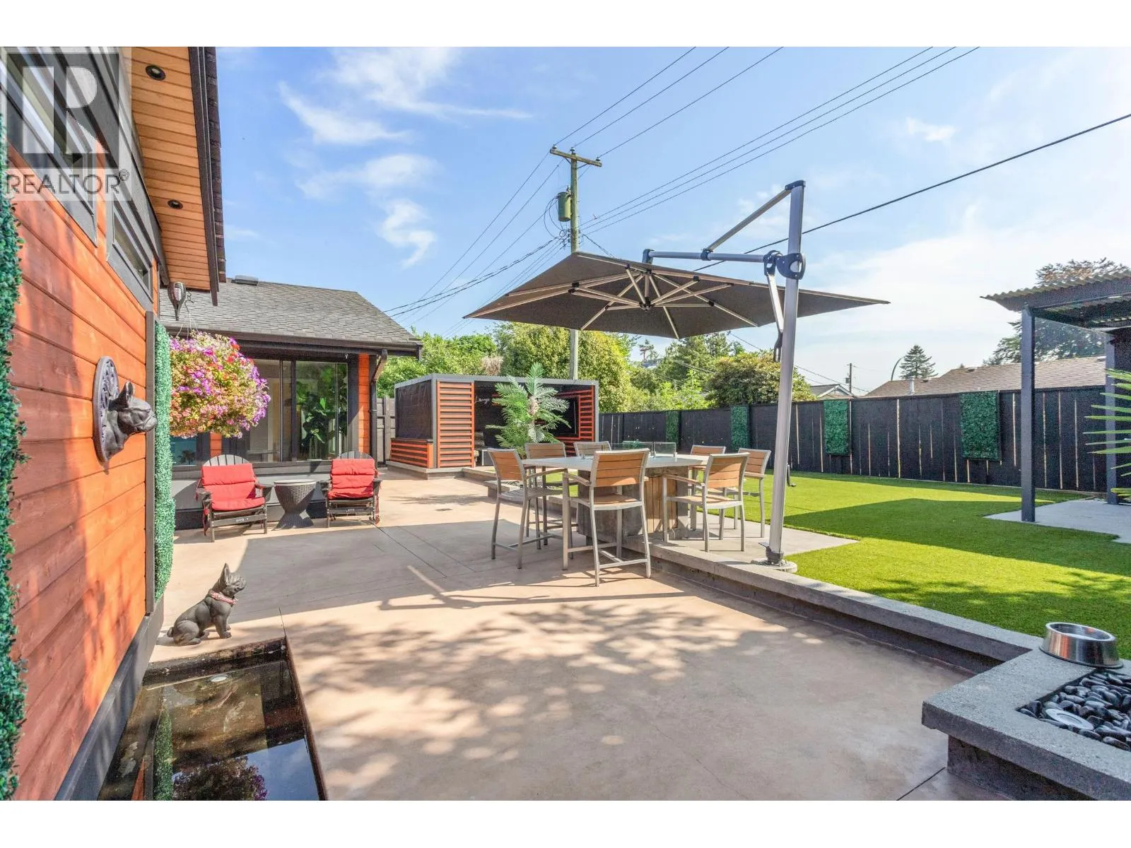 1249 ALDERWOOD PLACE
