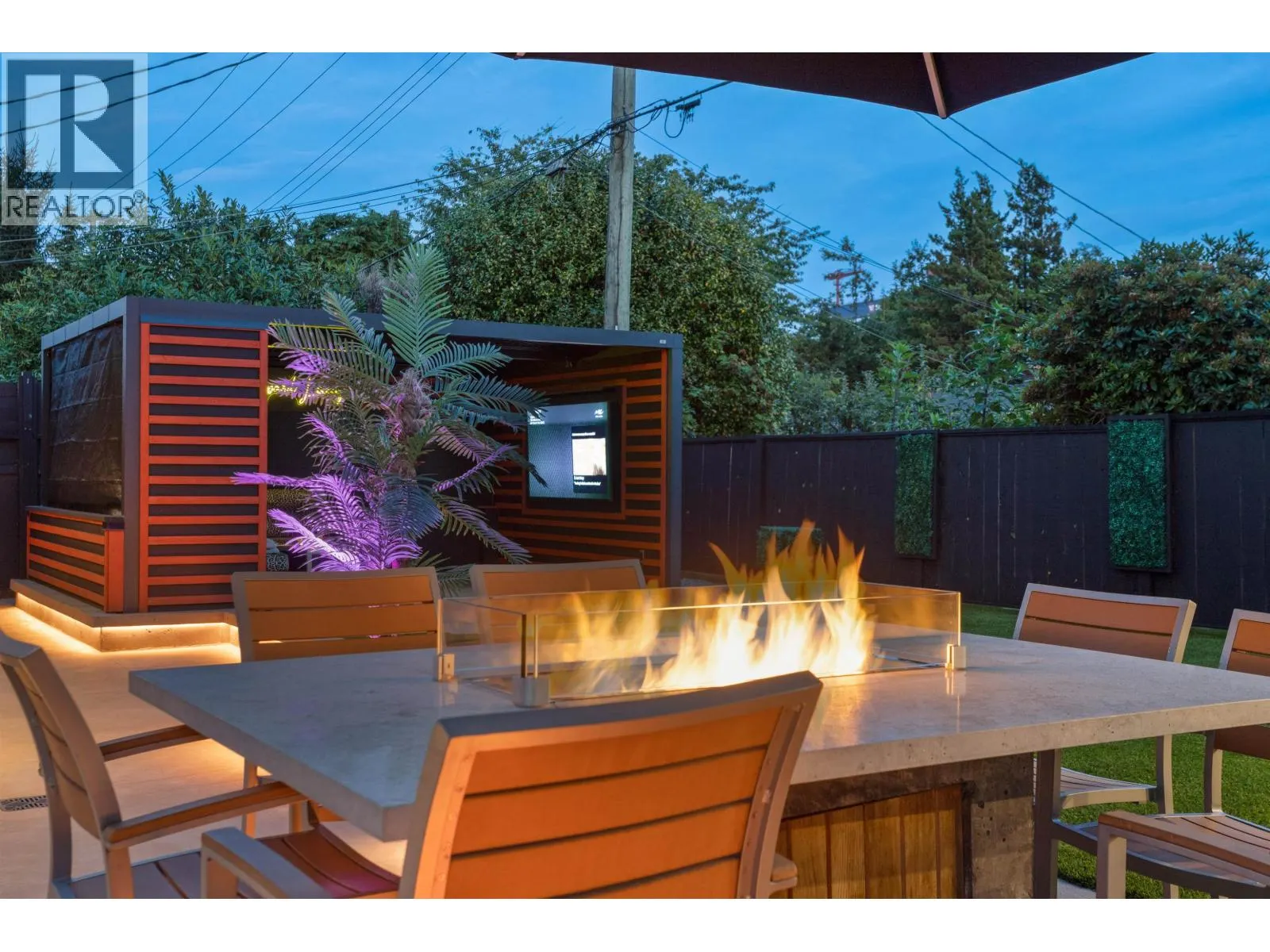 1249 ALDERWOOD PLACE