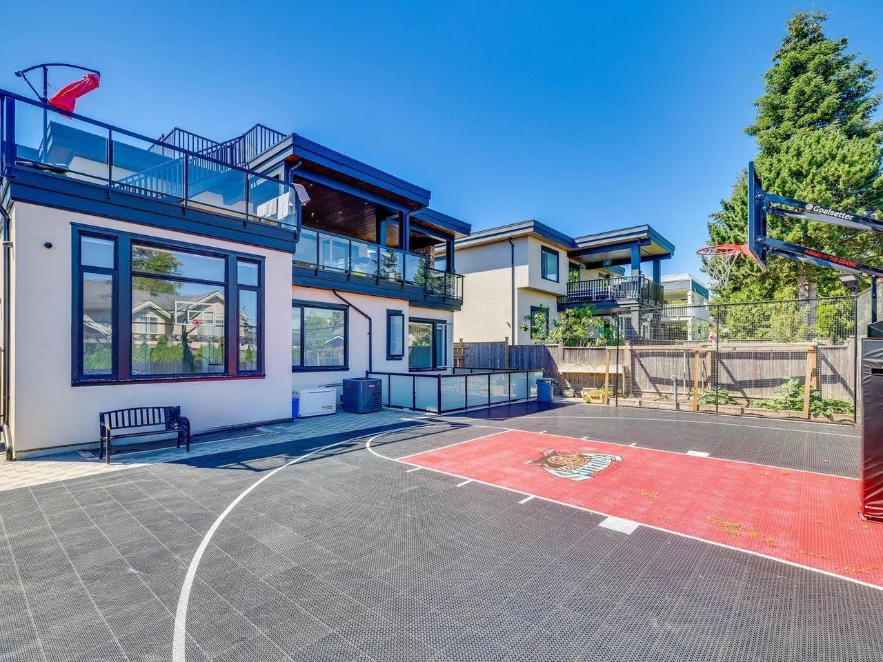 1126 STEVENS STREET