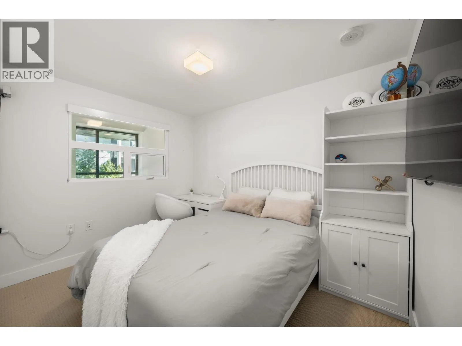 8573 RIVERGRASS DRIVE