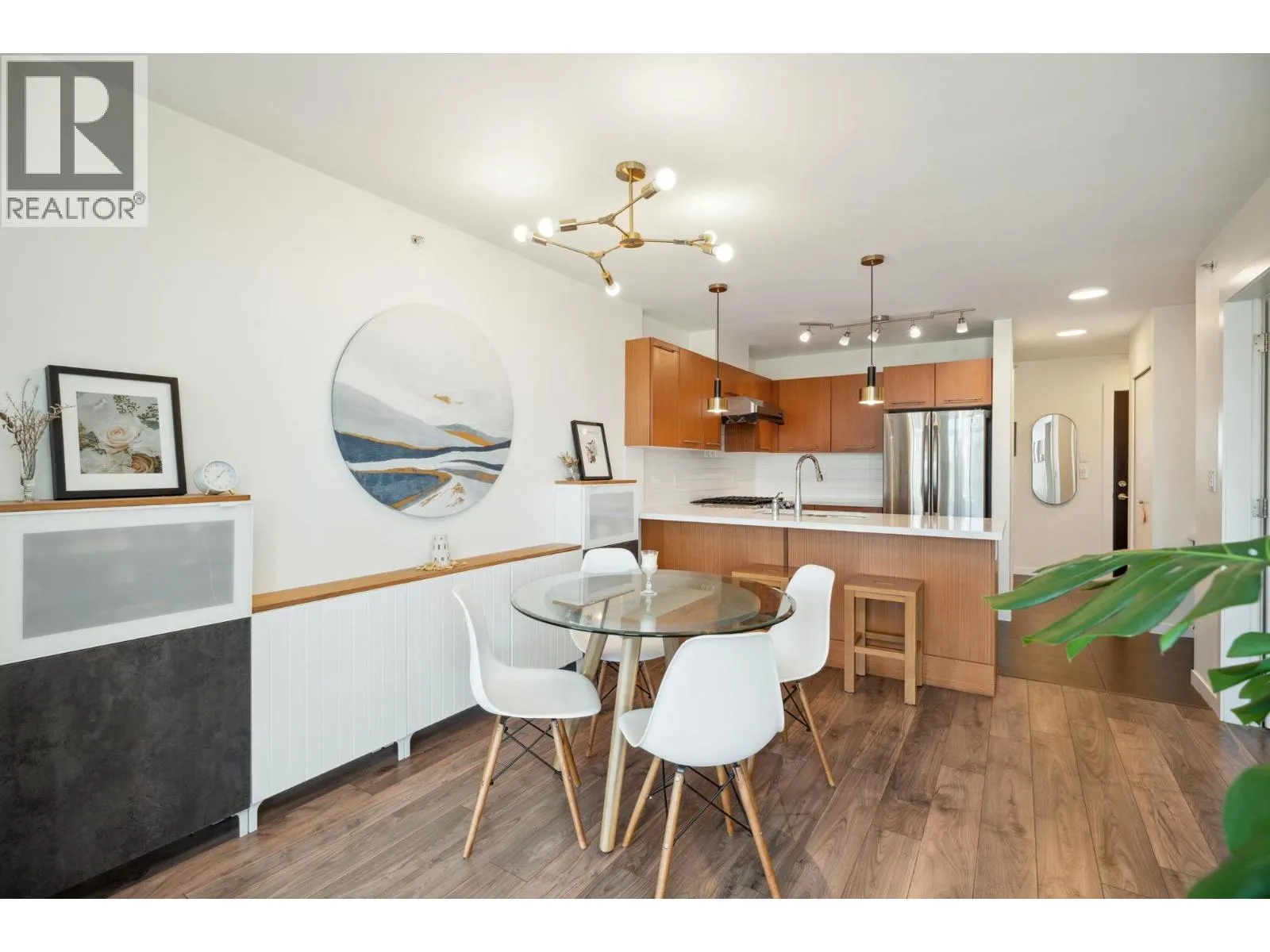 2905 2133 DOUGLAS ROAD