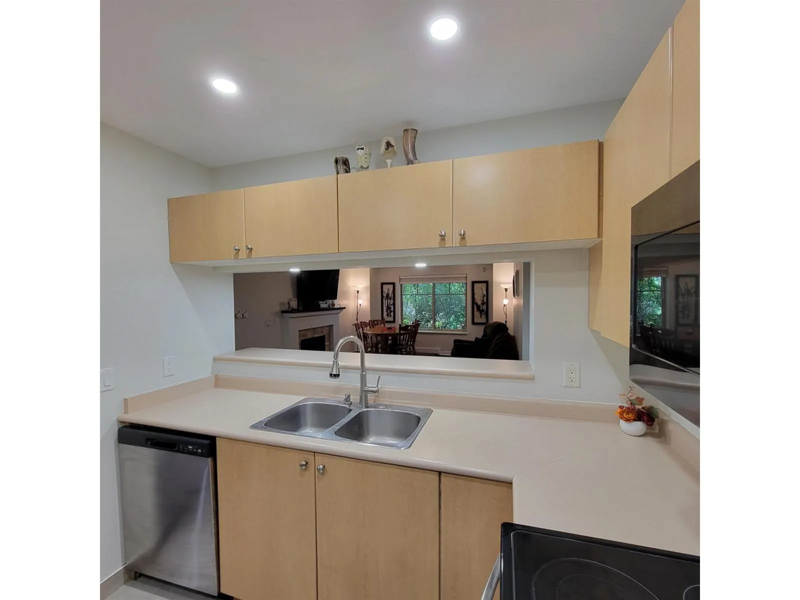 126 27358 32 AVENUE