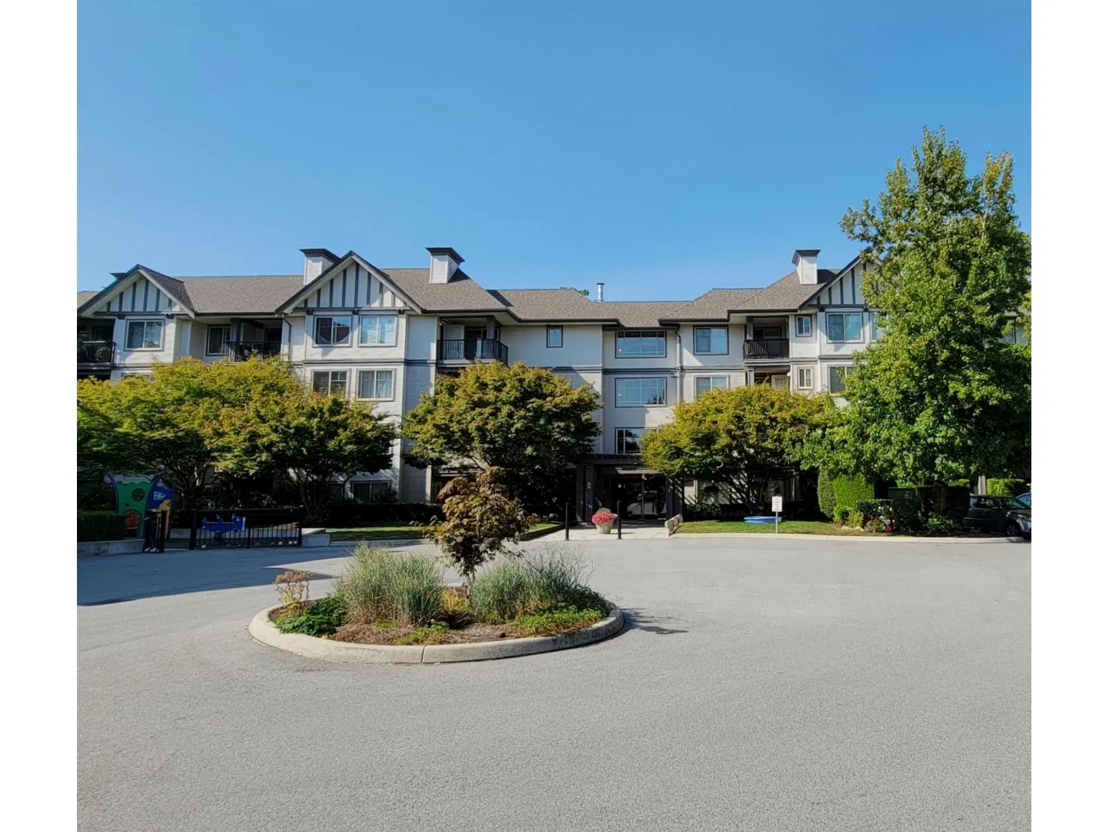 126 27358 32 AVENUE