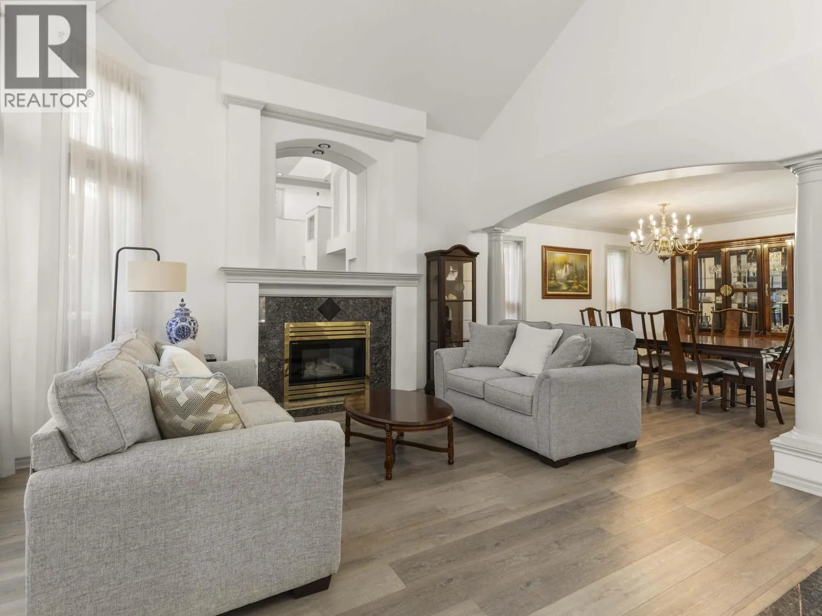 4580 CAMERON COURT