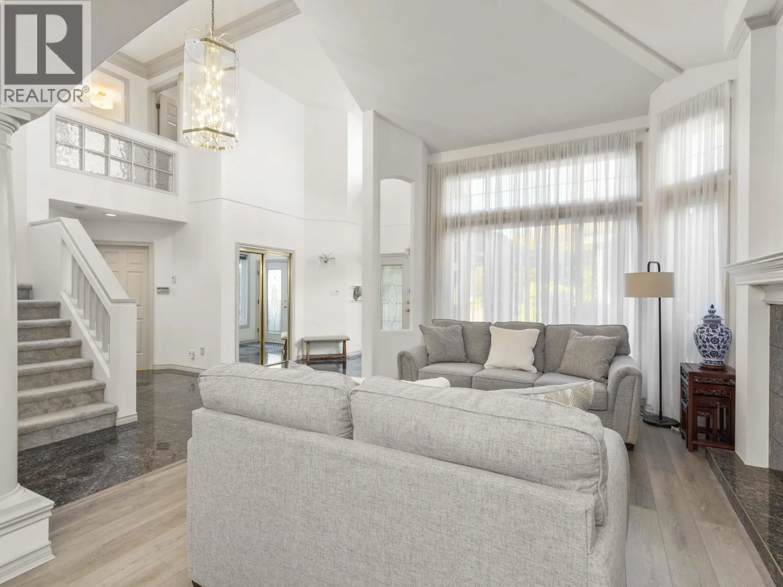 4580 CAMERON COURT