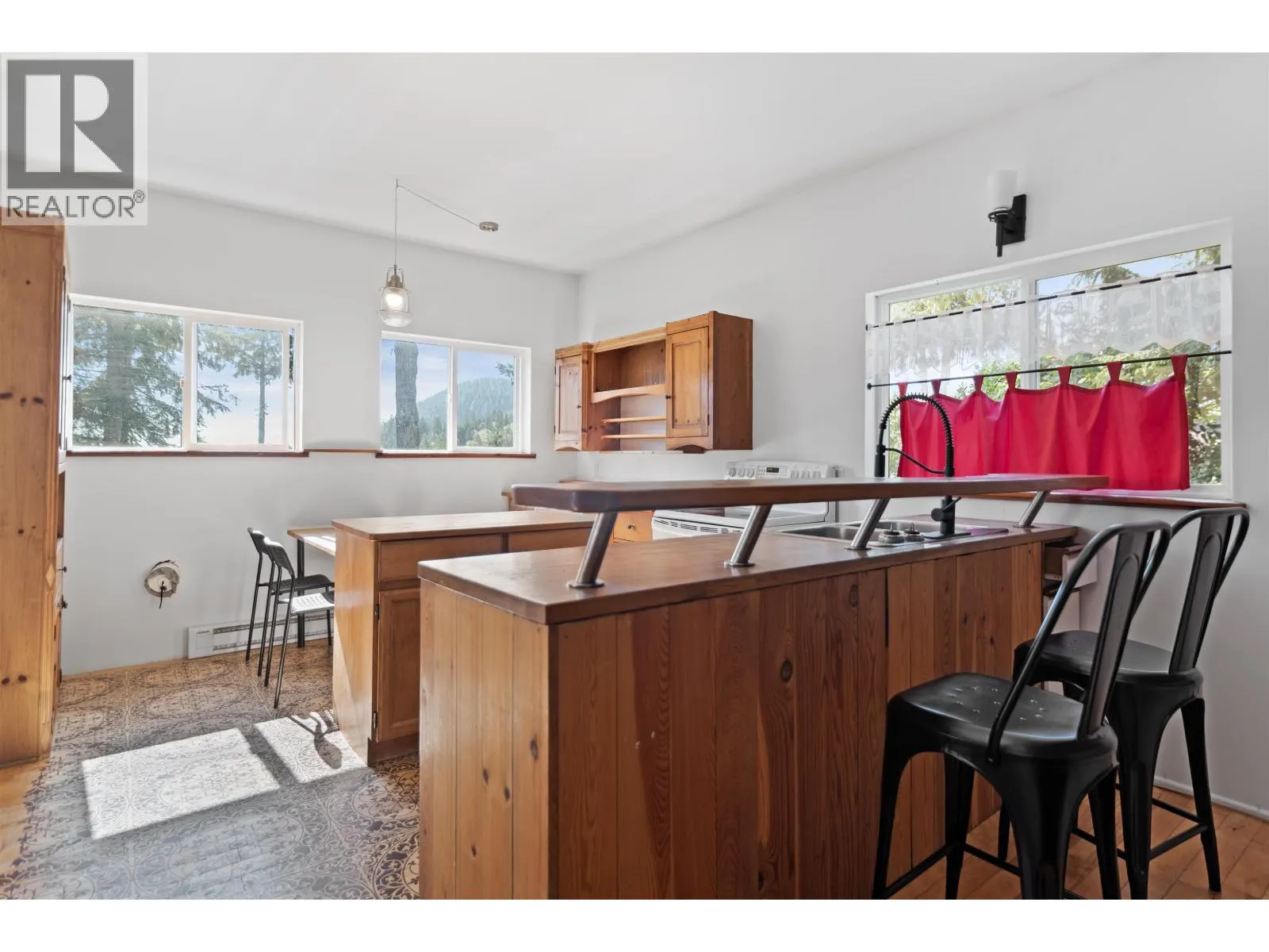 163 PIKE ROAD