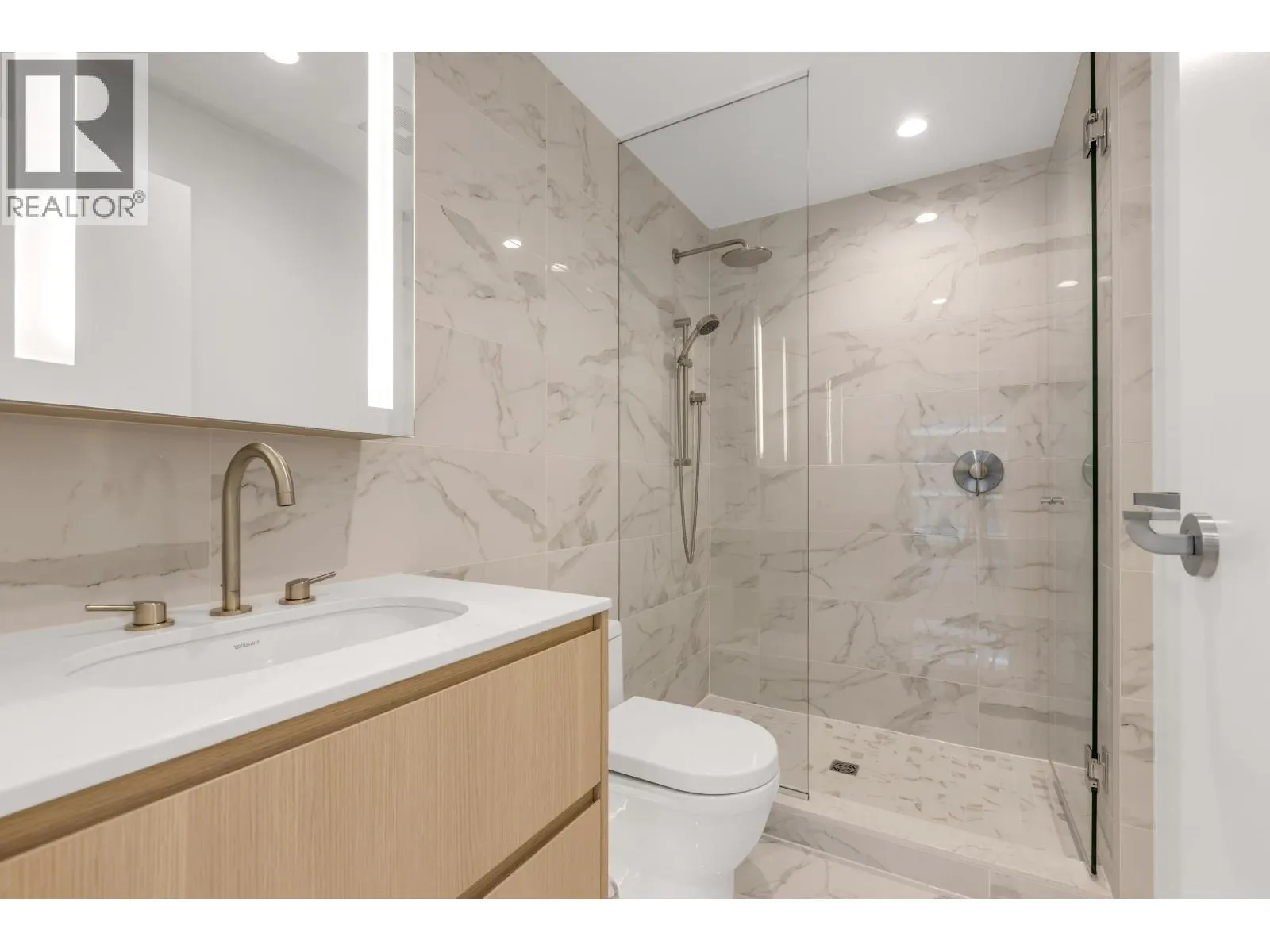 605 6811 PEARSON WAY