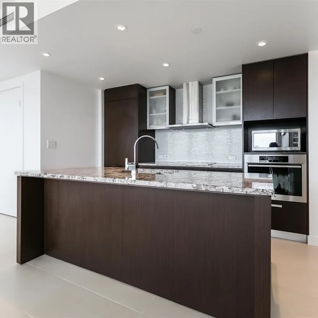 3005 1028 BARCLAY STREET