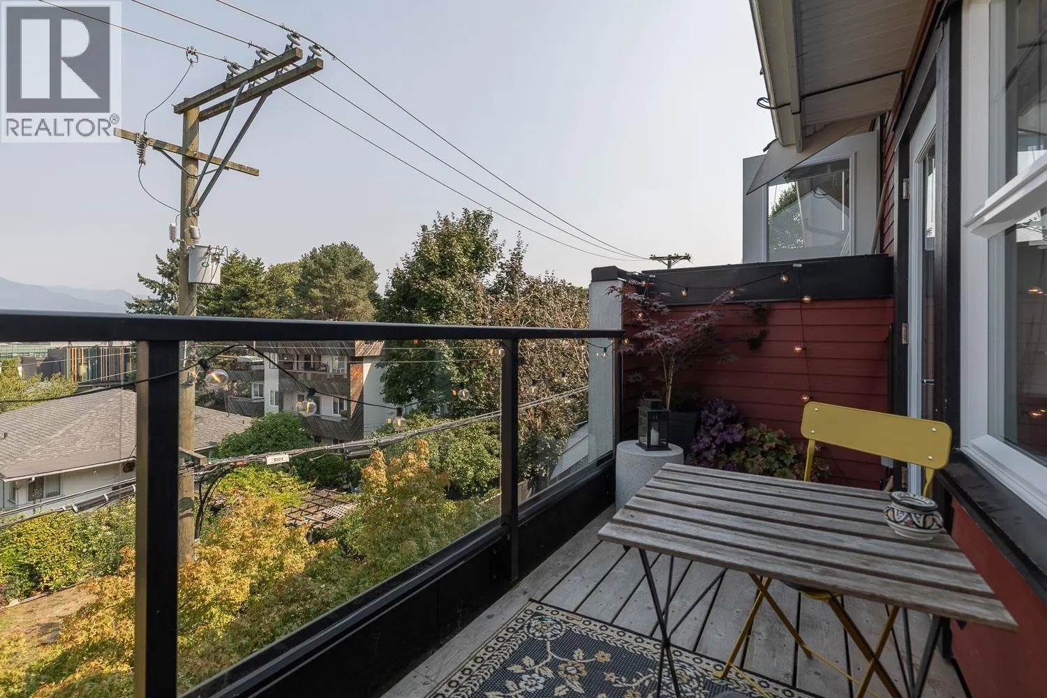2272 ST. GEORGE STREET