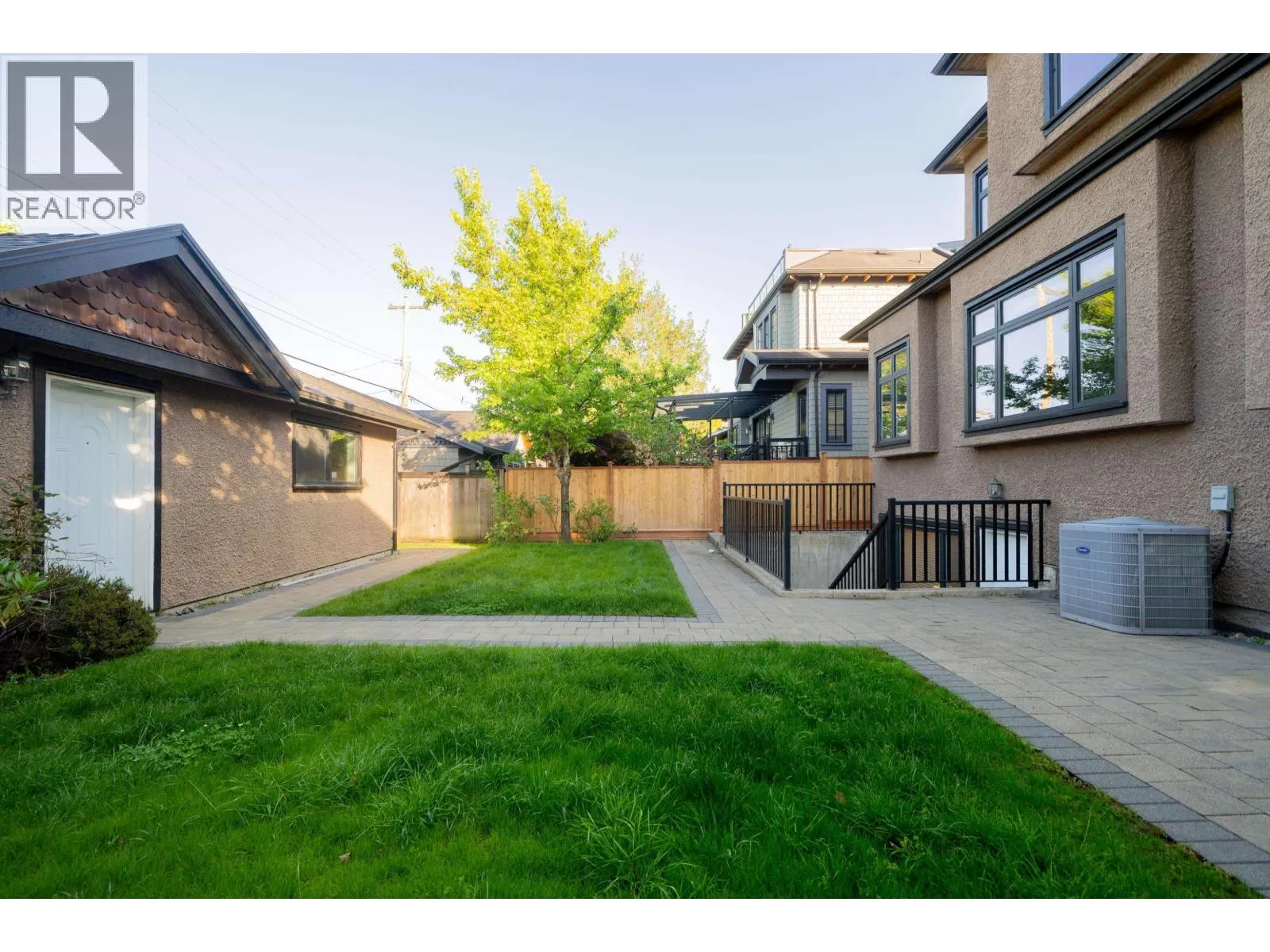 3450 PUGET DRIVE