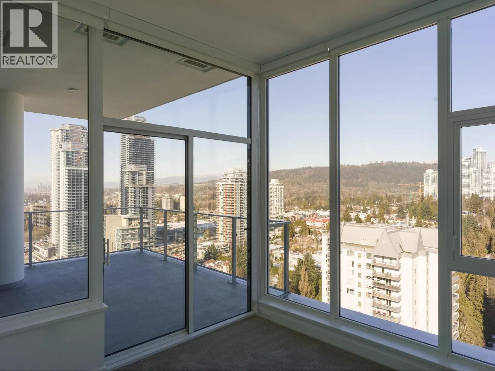 2508 555 SYDNEY AVENUE