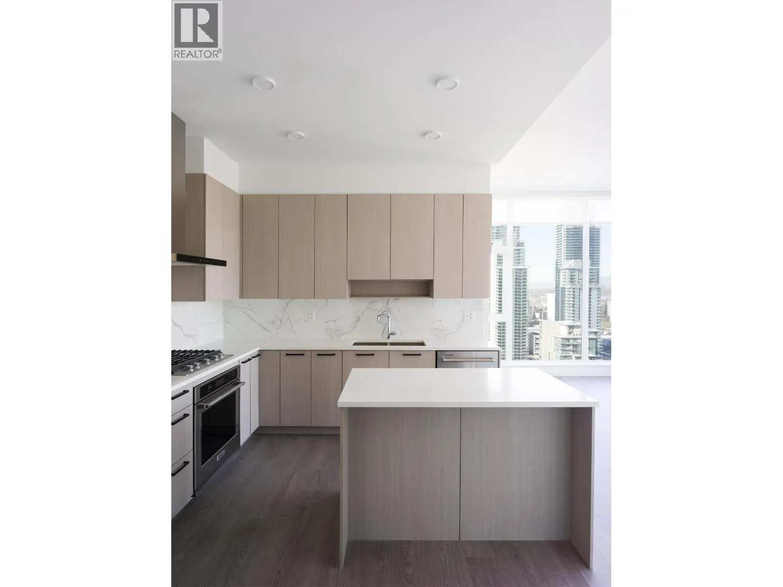 2508 555 SYDNEY AVENUE