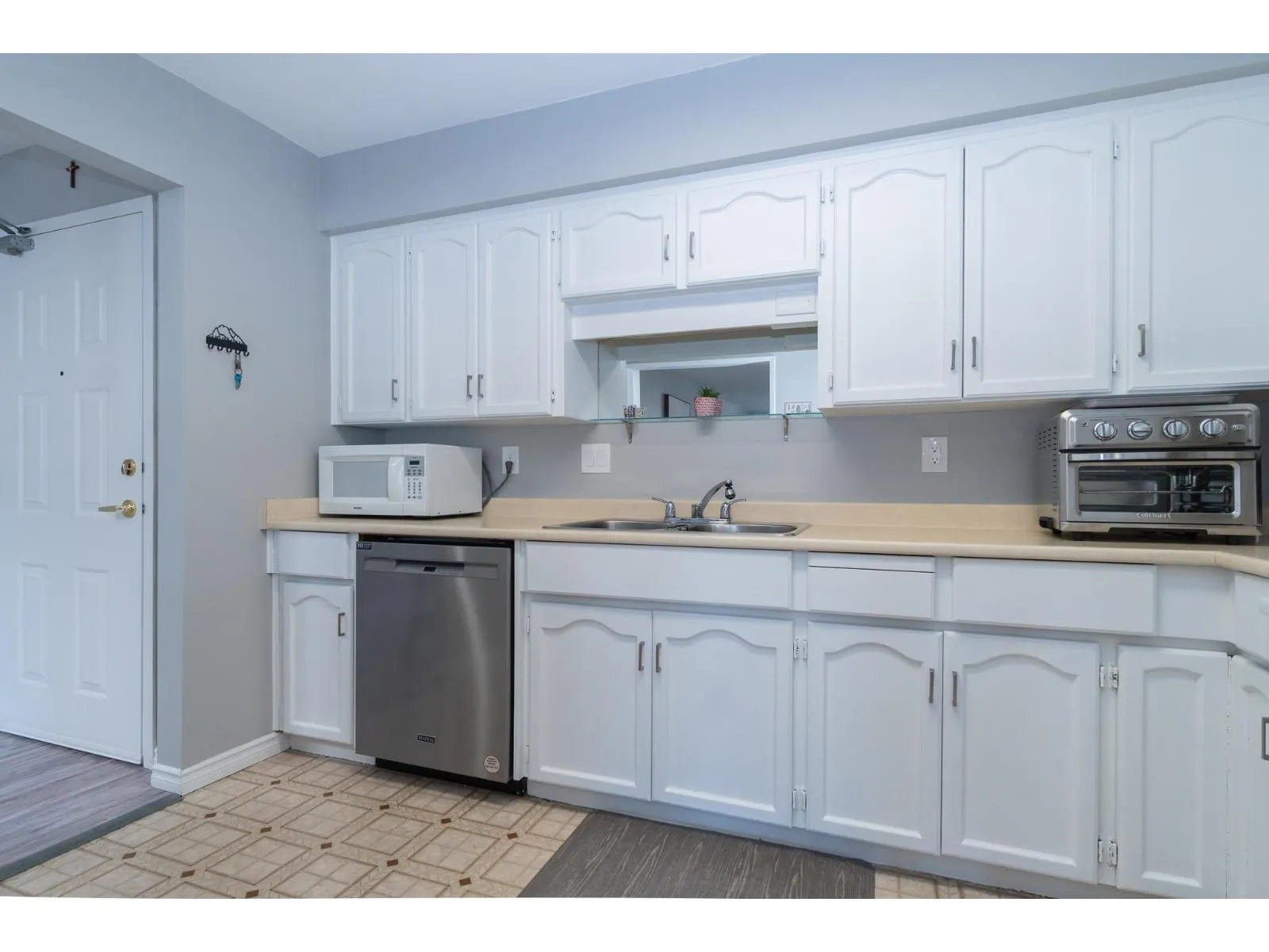 308 8725 ELM DRIVE|Chilliwack Proper South