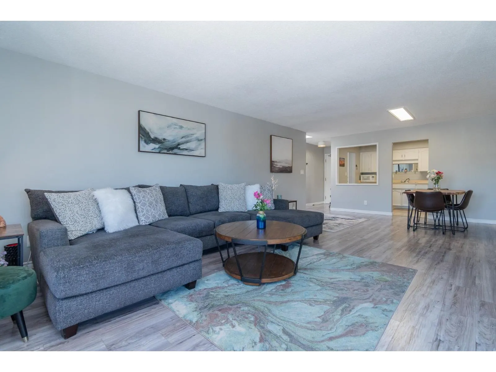 308 8725 ELM DRIVE|Chilliwack Proper South