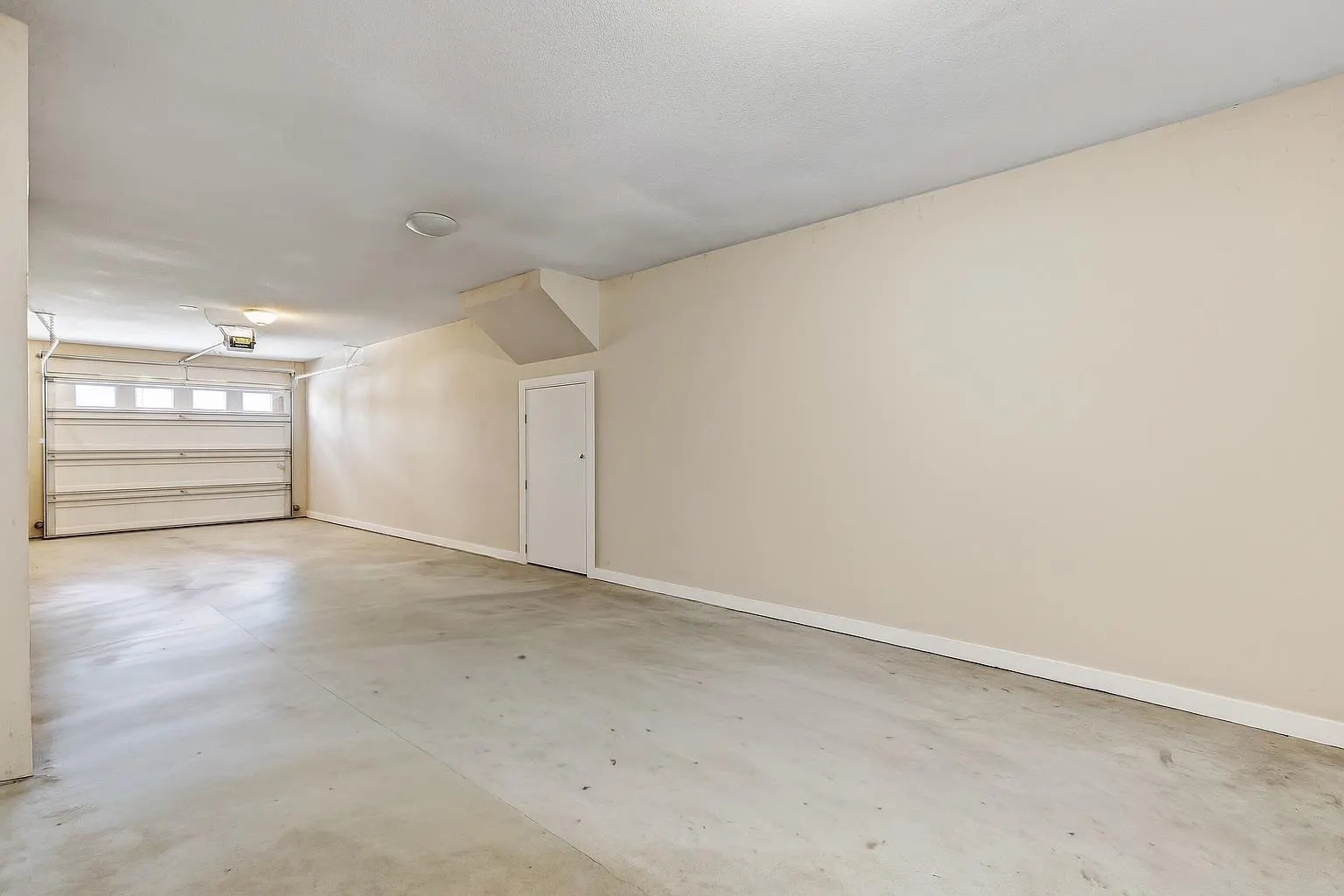 59 2955 156 STREET