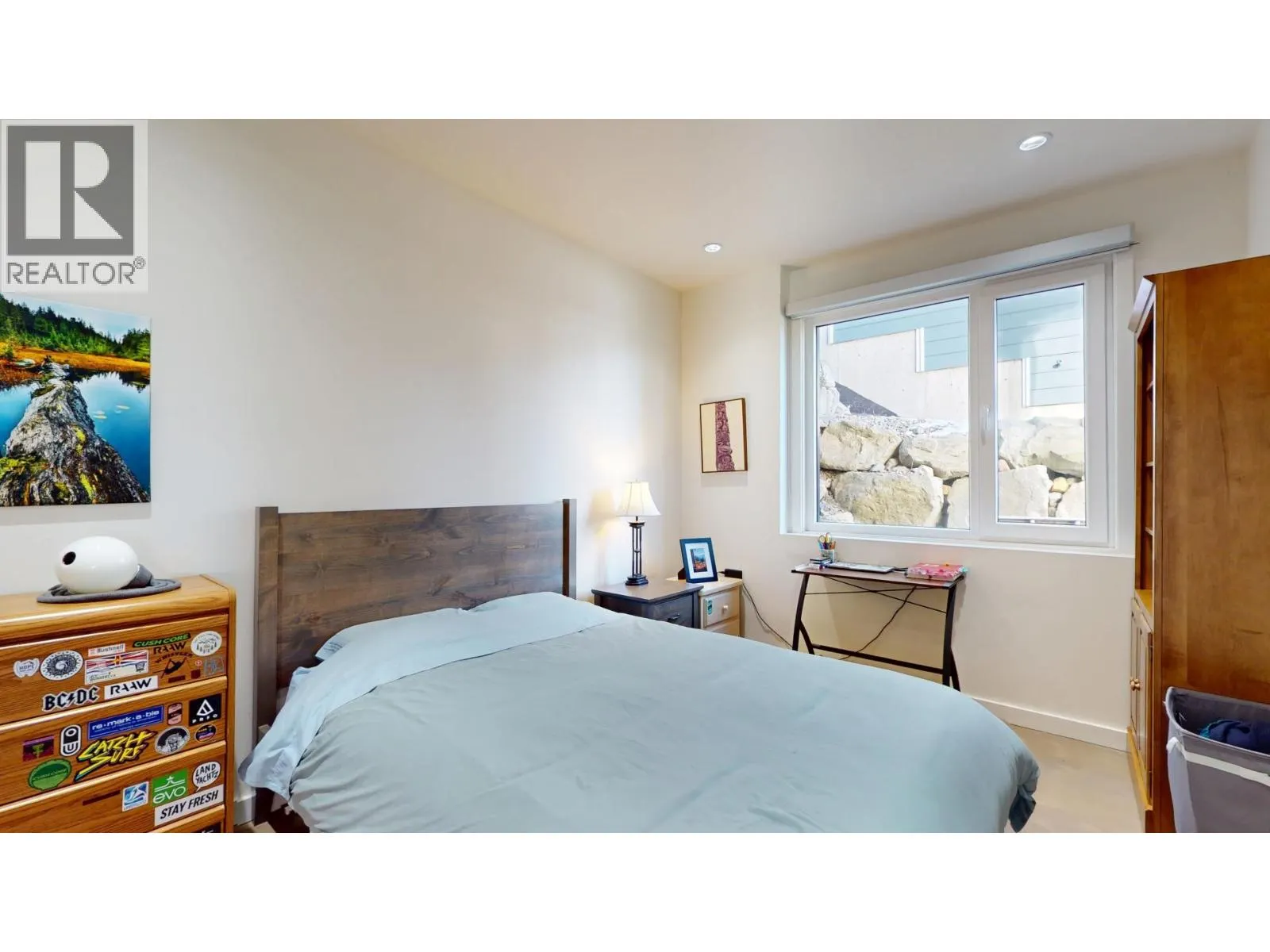 41160 ROCKRIDGE PLACE
