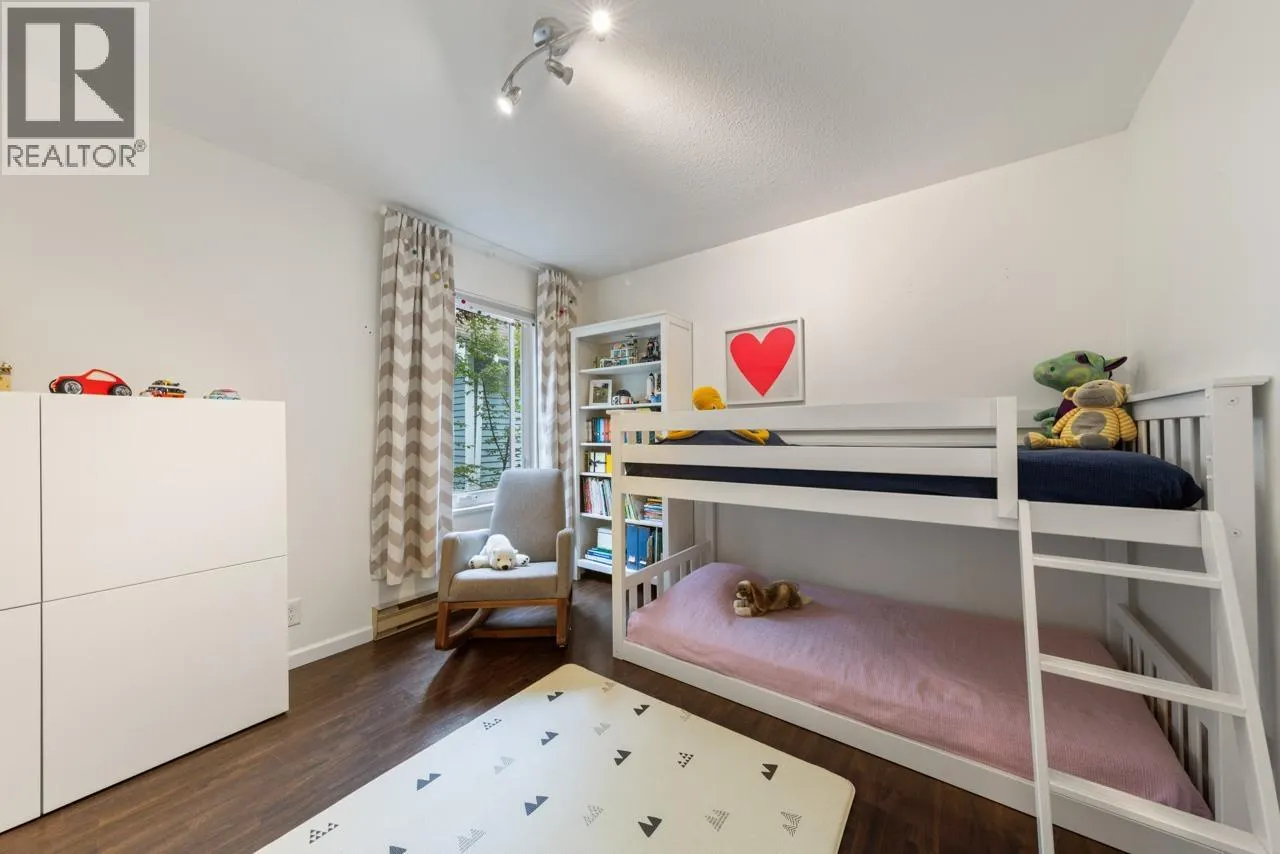 103 W 15TH AVENUE