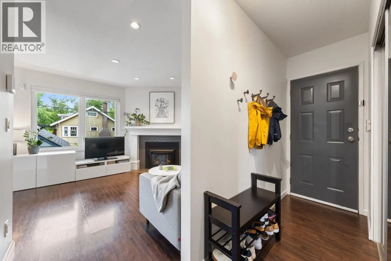 103 W 15TH AVENUE