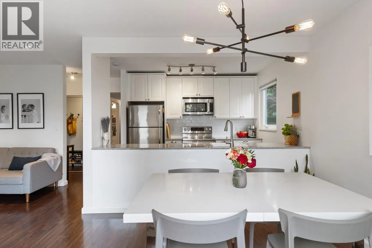103 W 15TH AVENUE
