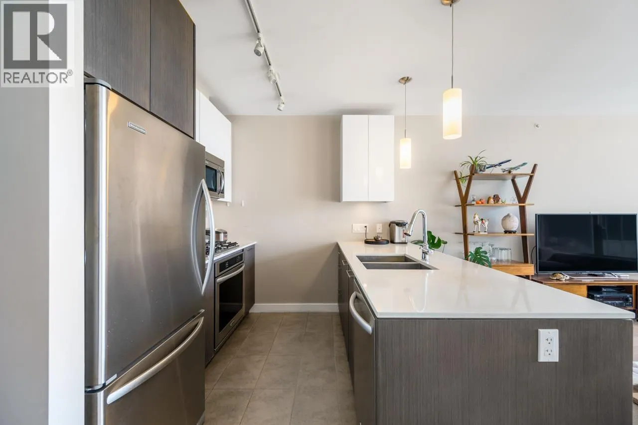 6005 5511 HOLLYBRIDGE WAY