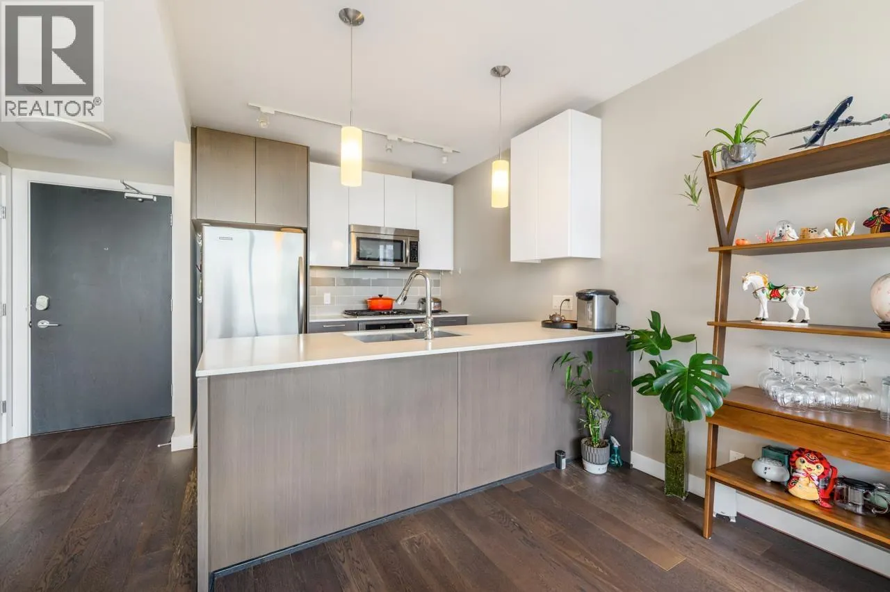 6005 5511 HOLLYBRIDGE WAY
