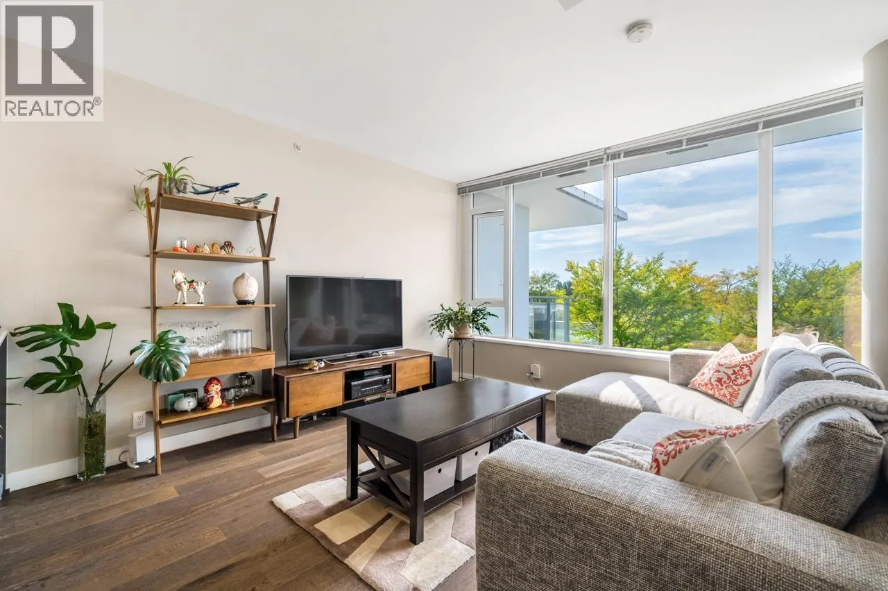 6005 5511 HOLLYBRIDGE WAY