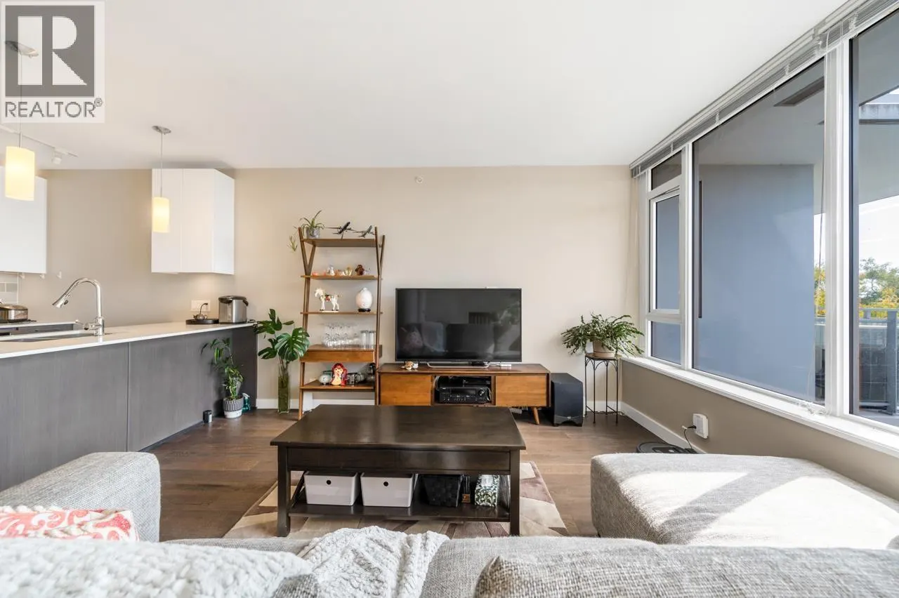 6005 5511 HOLLYBRIDGE WAY