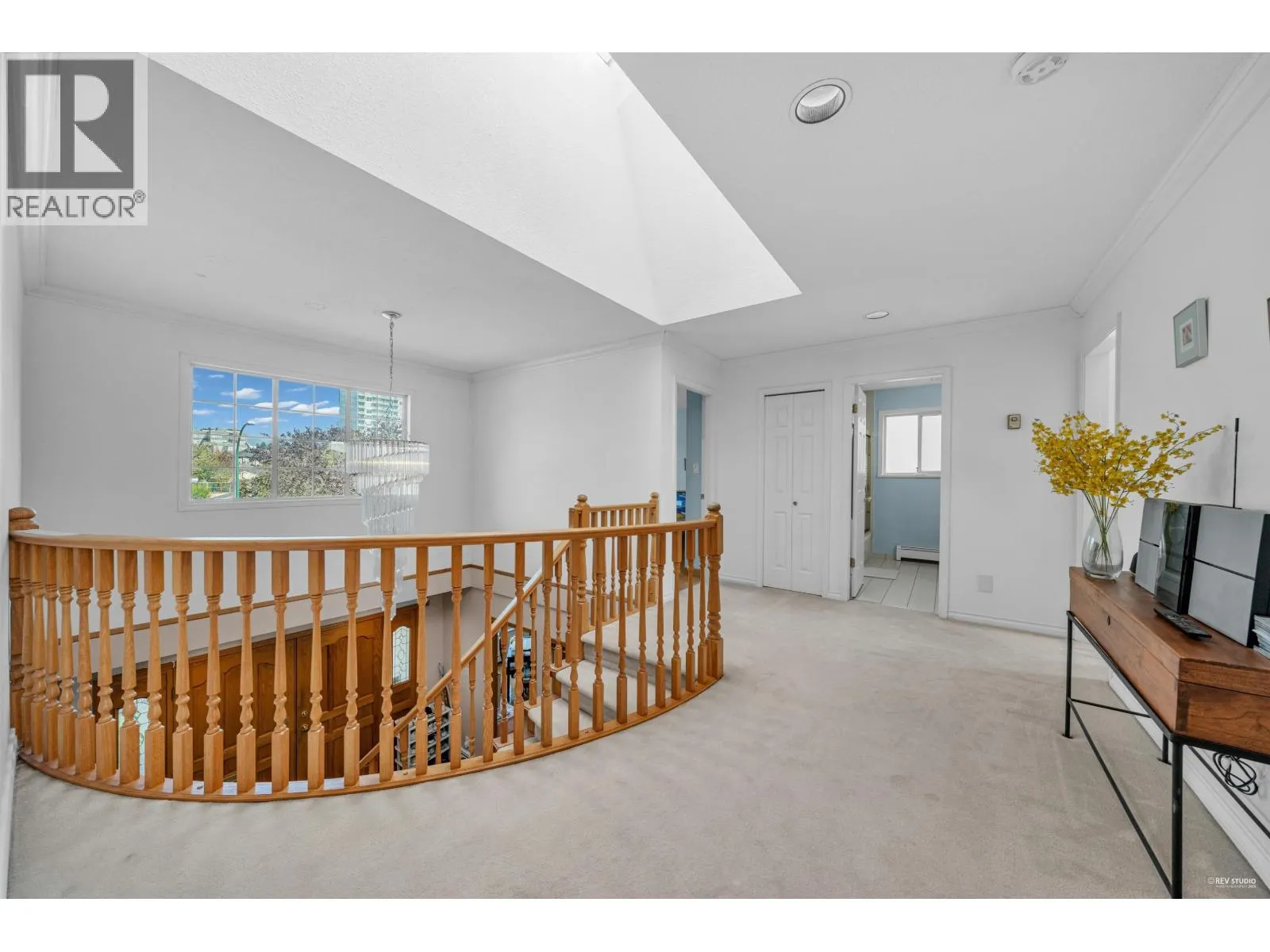 426 W 44TH AVENUE