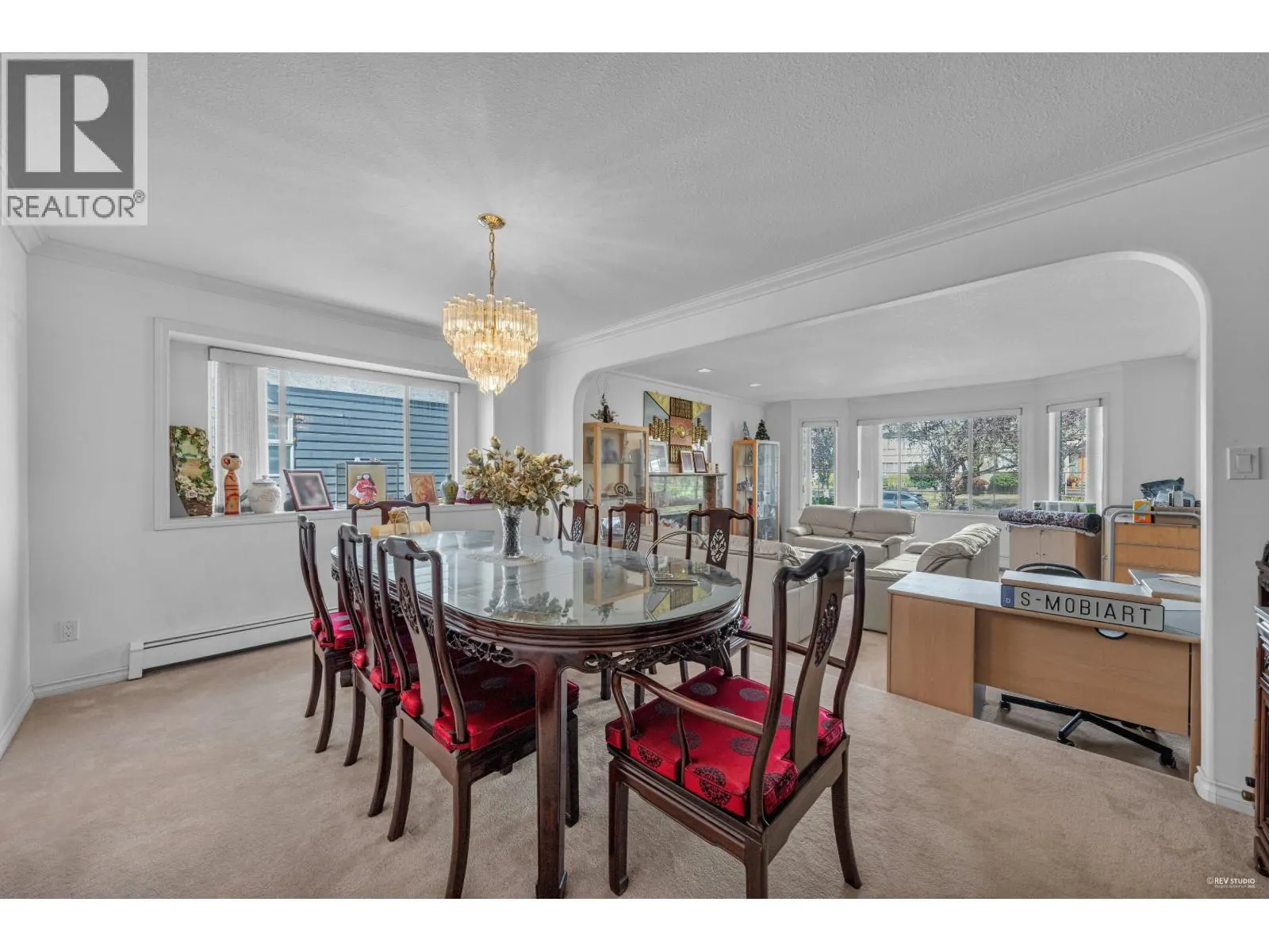 426 W 44TH AVENUE