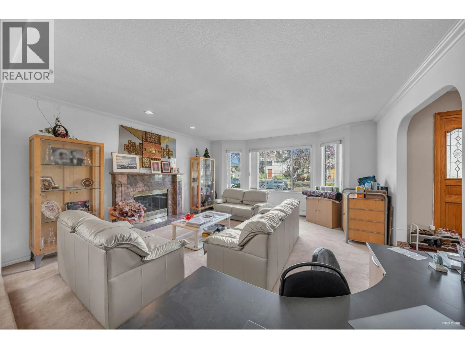 426 W 44TH AVENUE