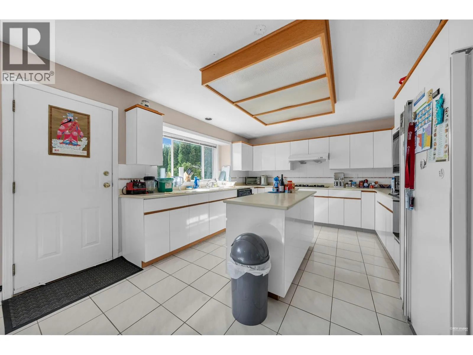 426 W 44TH AVENUE
